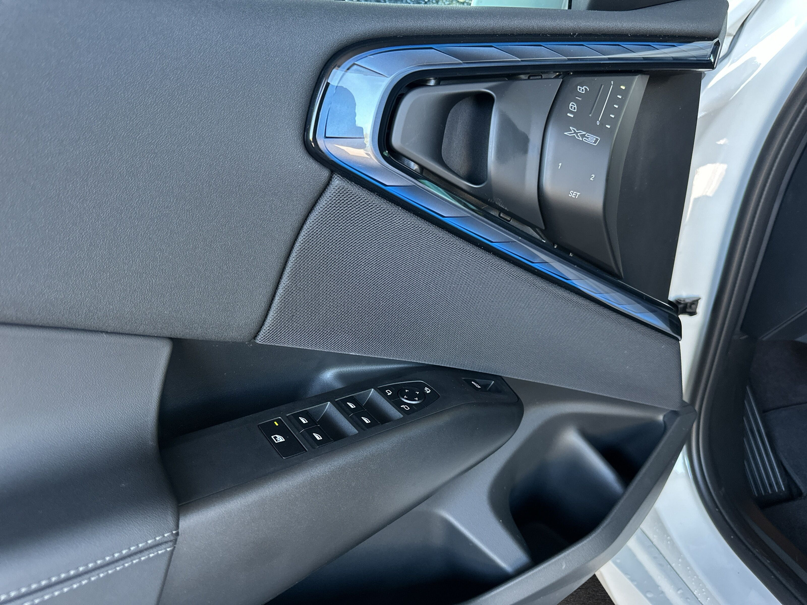 BMW X3 xDrive 48V 40d M Sport-image-16