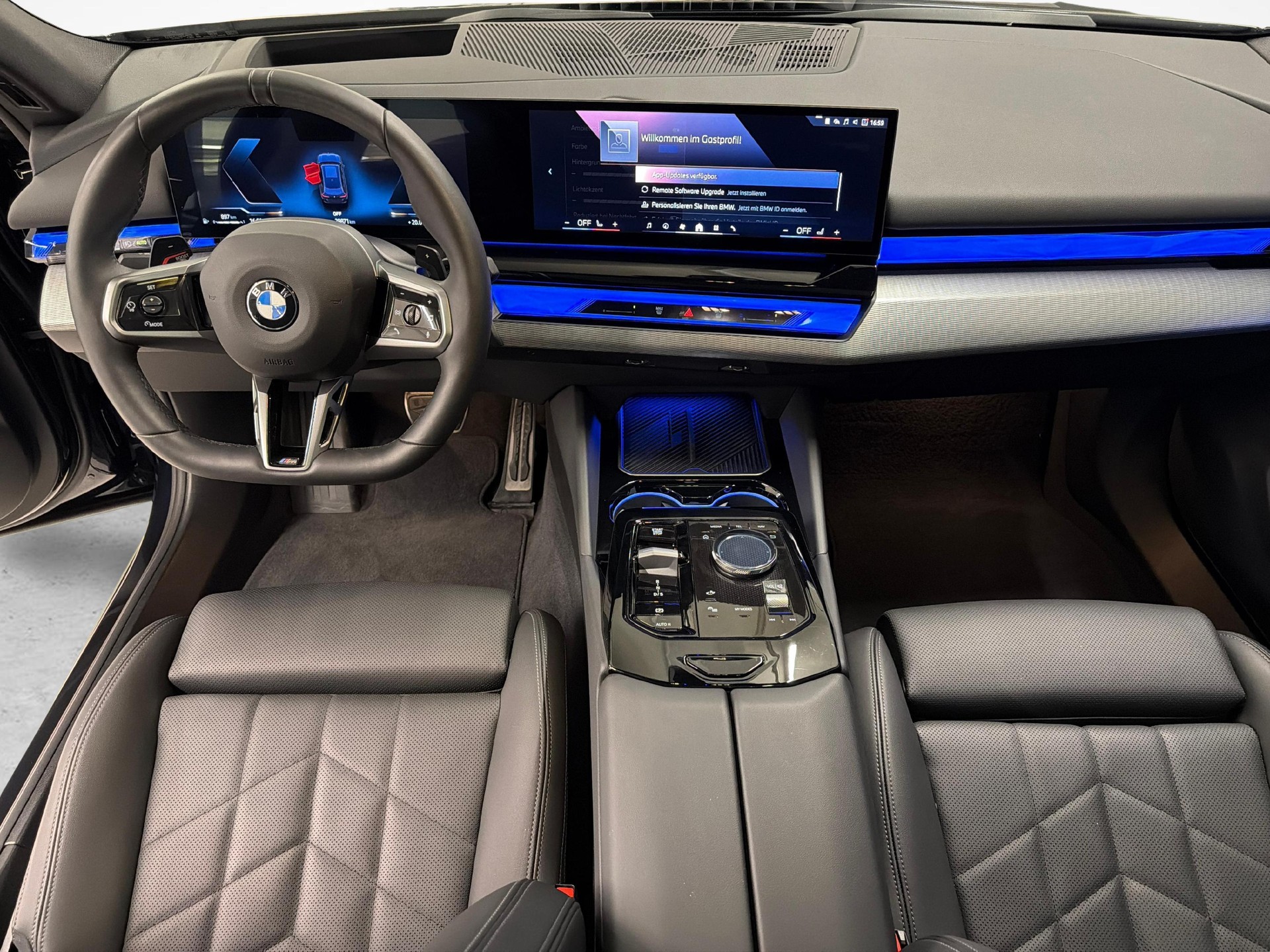 BMW 520d xDrive Touring-image-11