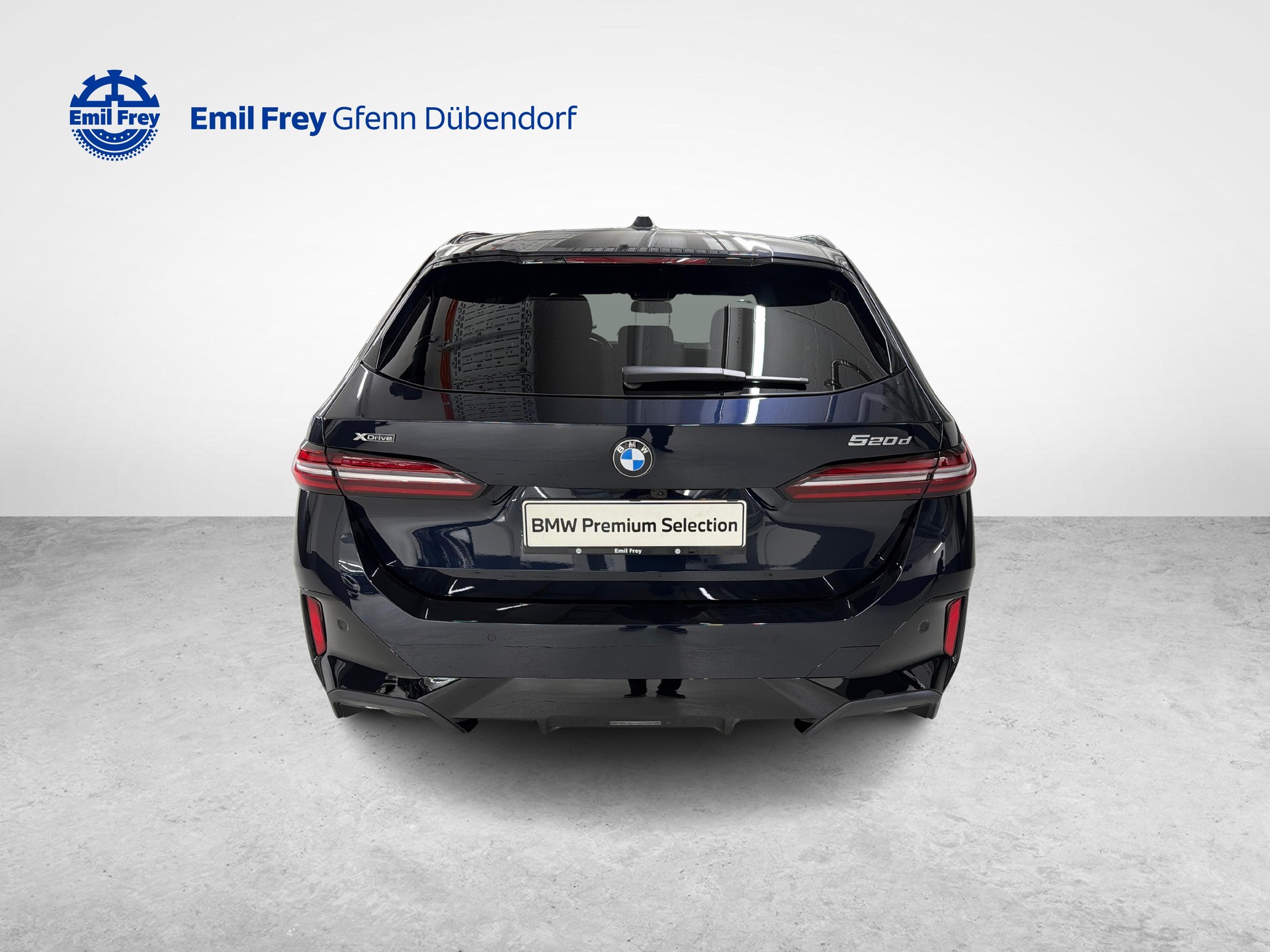 BMW 520d xDrive Touring-image-7