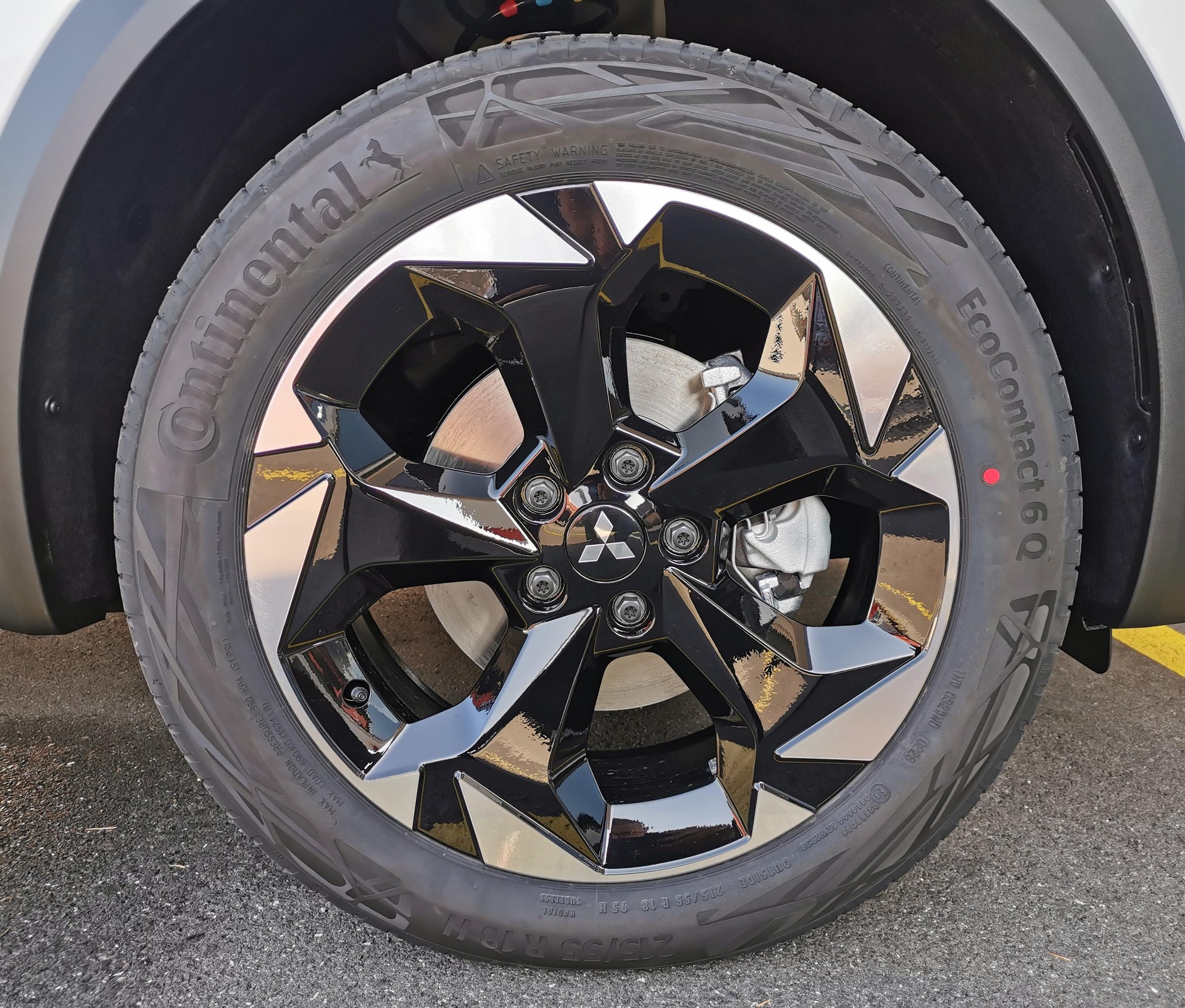 MITSUBISHI Grandis 1.8 HEV Invite+-image-6
