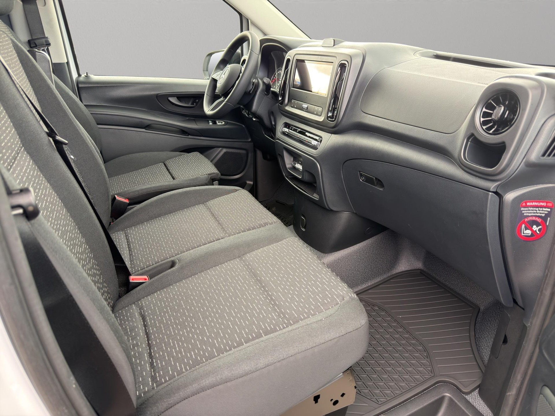 MERCEDES-BENZ Vito 114 Kaw. L 2.0 CDI Pro-image-11