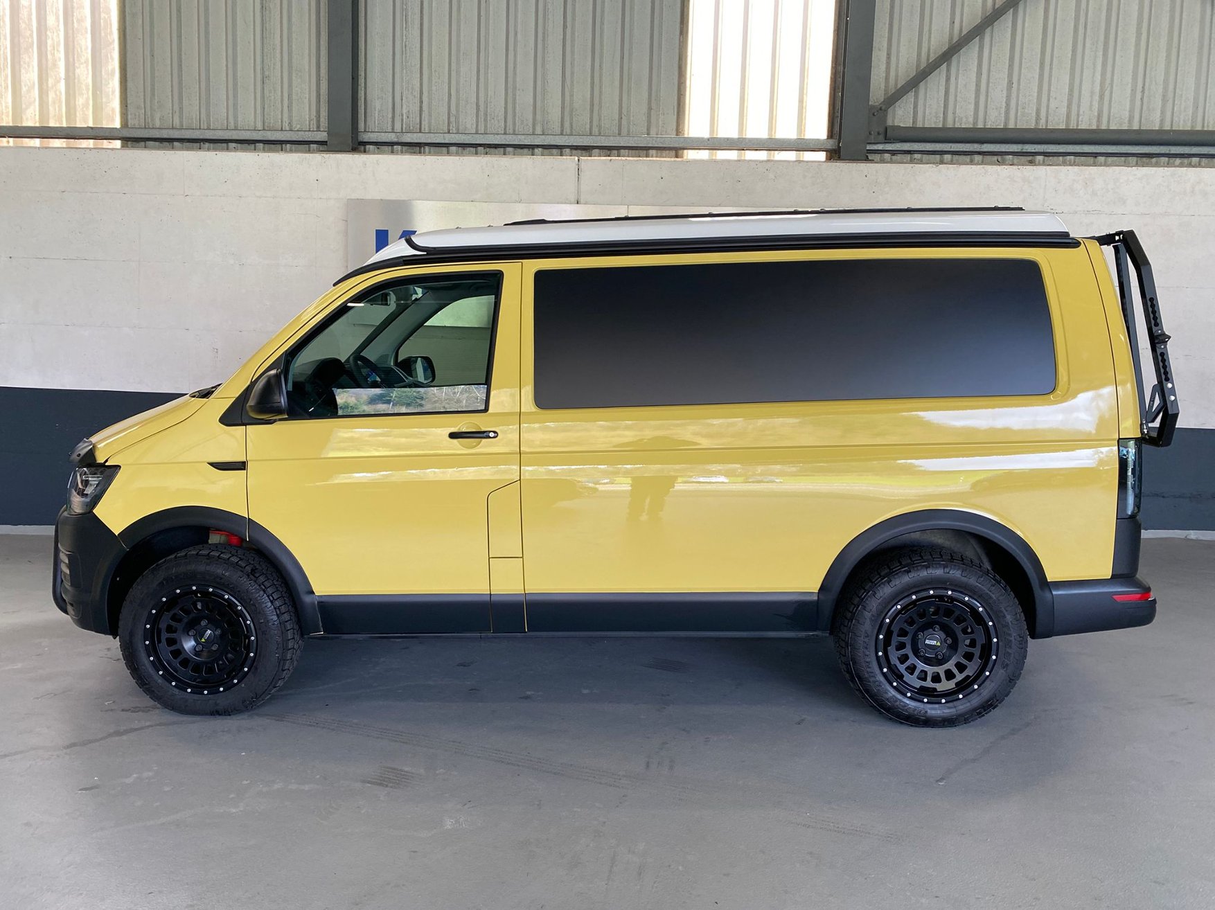 VW T6 Kaw. 3000 2.0 TDI 150-showroom-element-2
