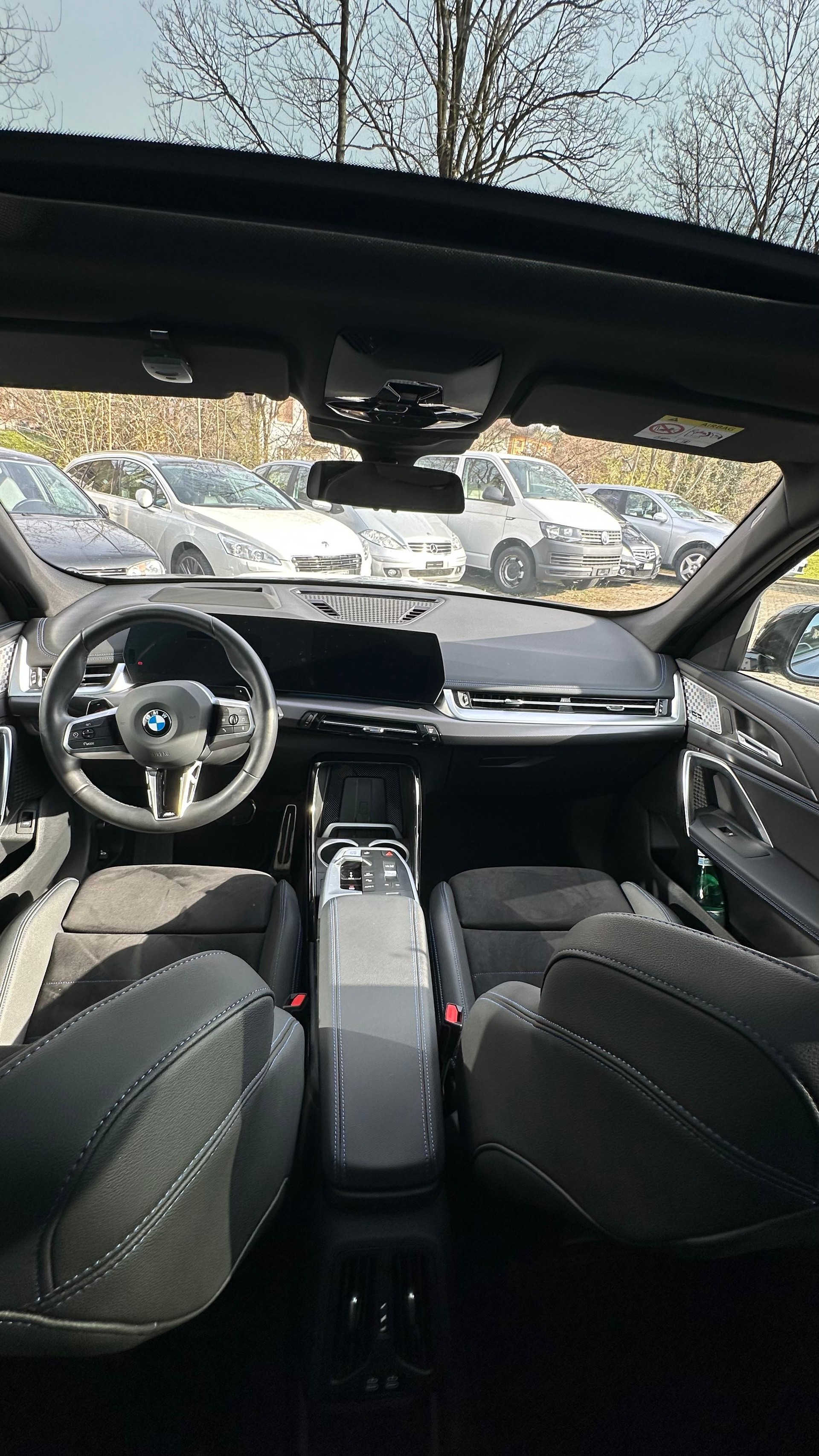 BMW X1 xDrive 23i 48V M Sport-image-10