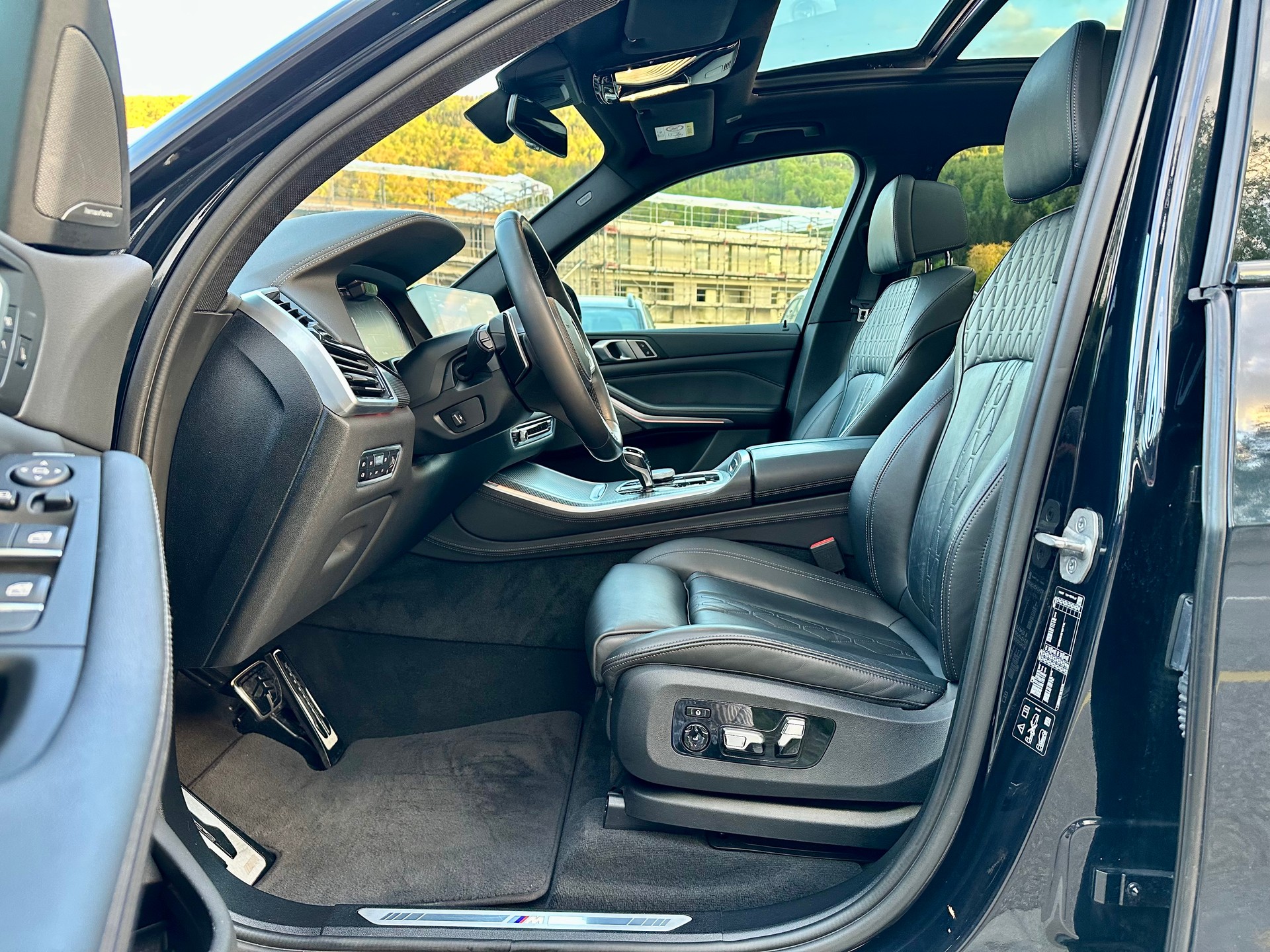 BMW X5 xDrive 48V 40d M Sport Steptronic-image-9