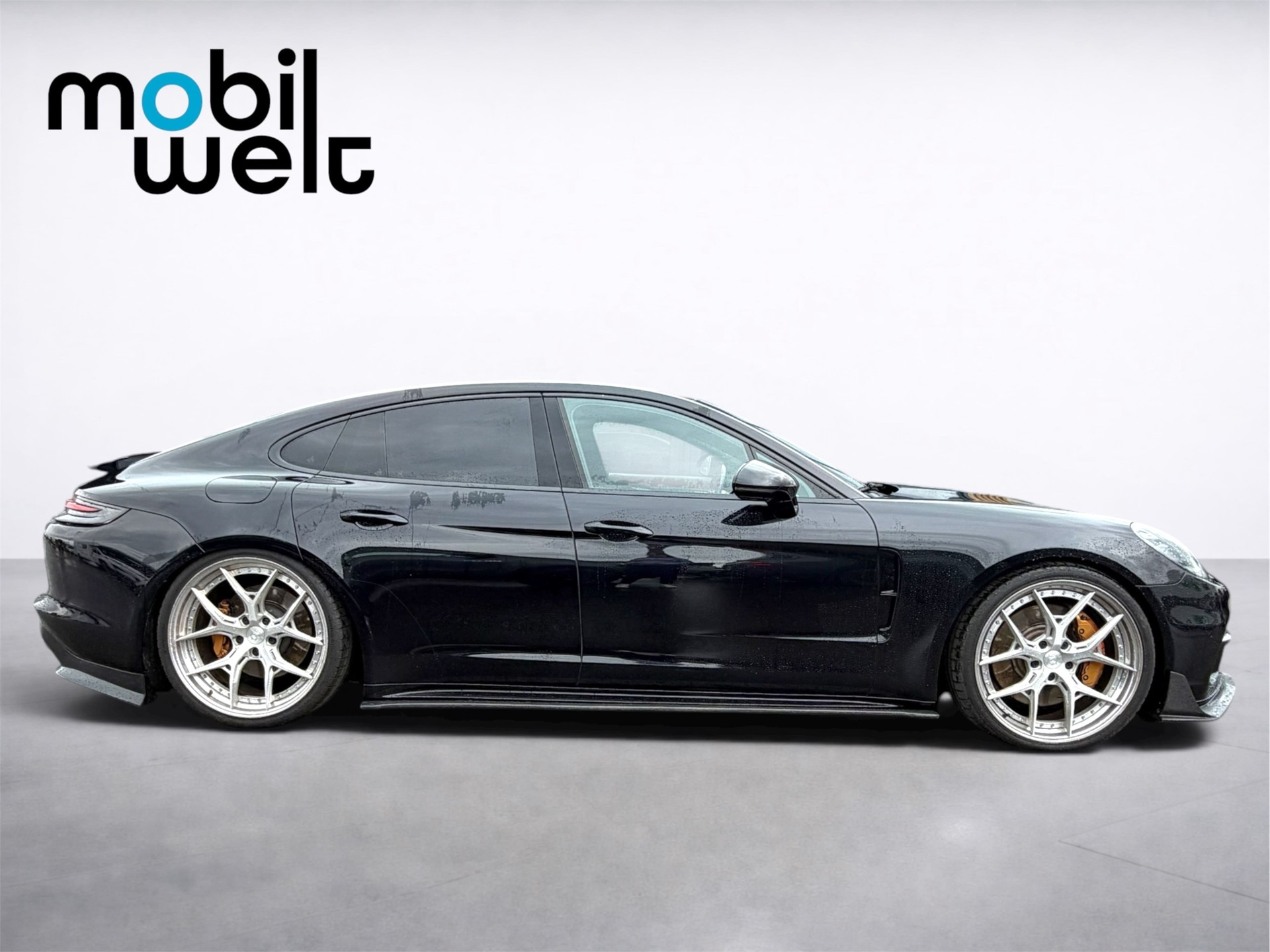 PORSCHE Panamera 4 PDK-image-3