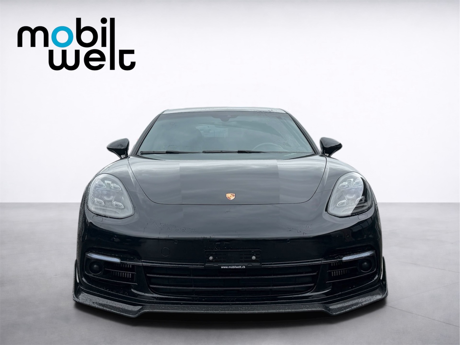 PORSCHE Panamera 4 PDK-image-1