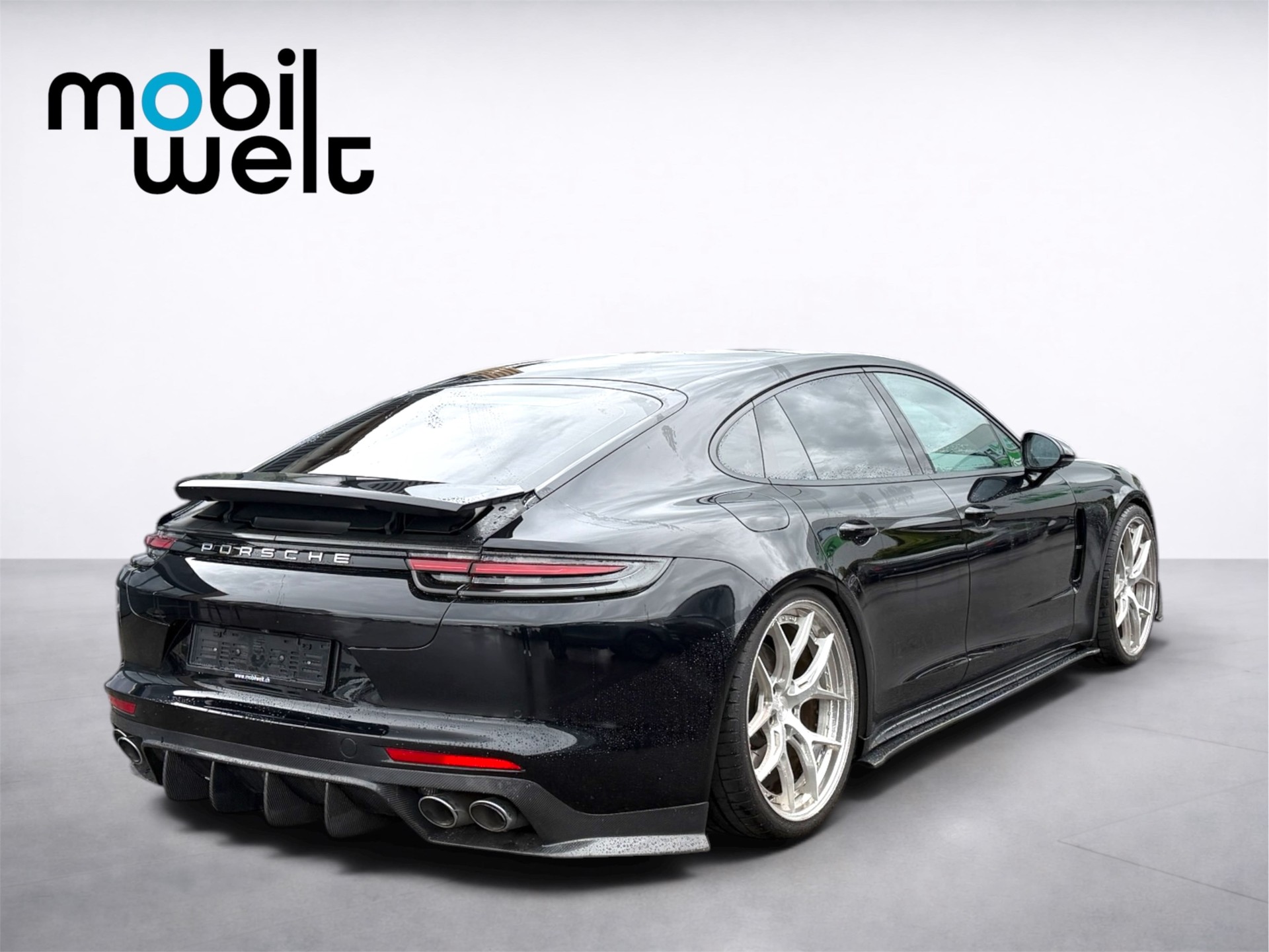 PORSCHE Panamera 4 PDK-image-4