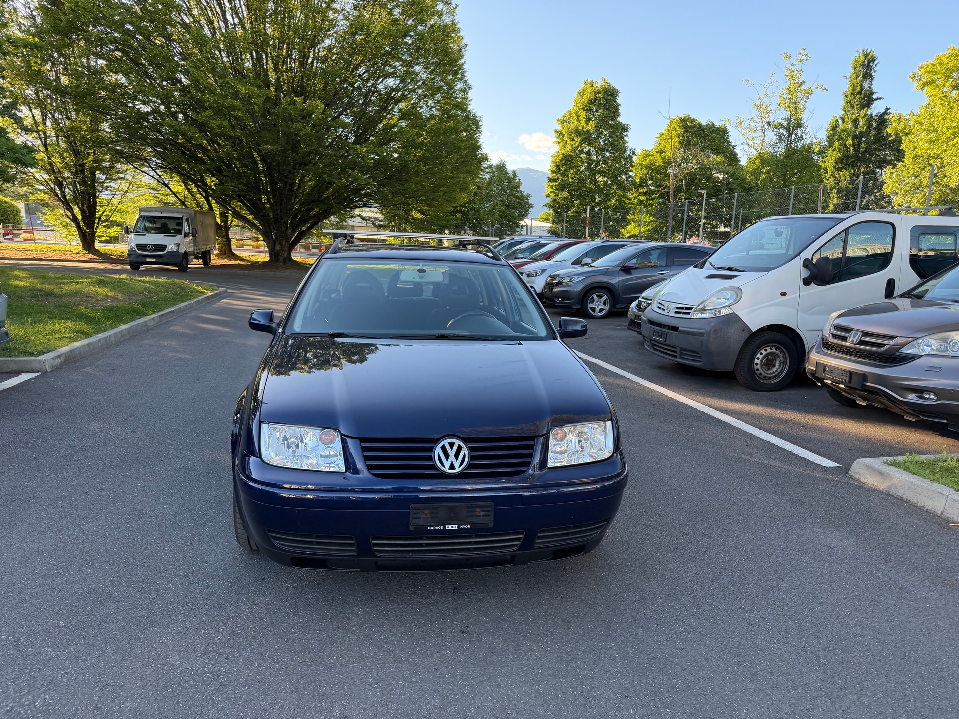 VW Bora Variant 1.9 TDI PD Highline-image-1