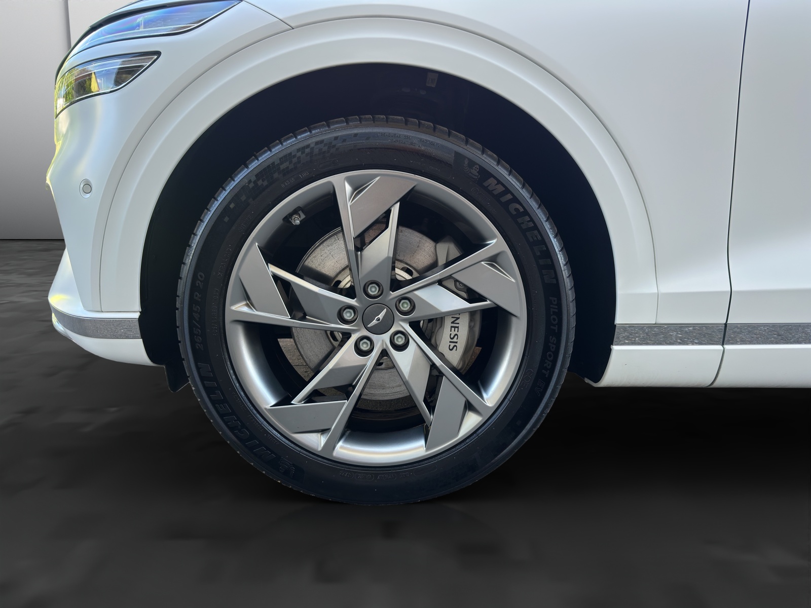 GENESIS GV70 Dual Motor Sport AWD-image-14