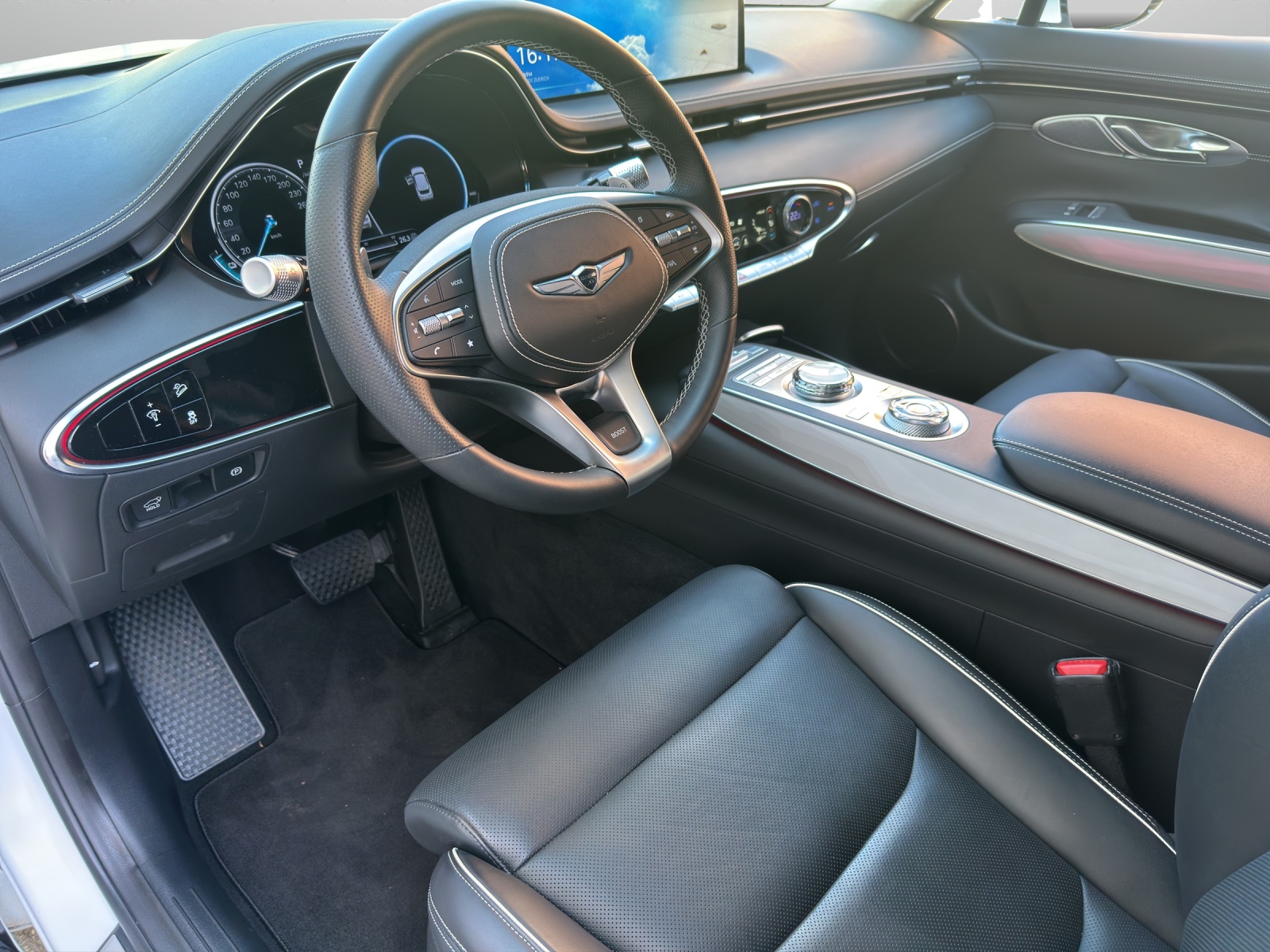 GENESIS GV70 Dual Motor Sport AWD-image-4
