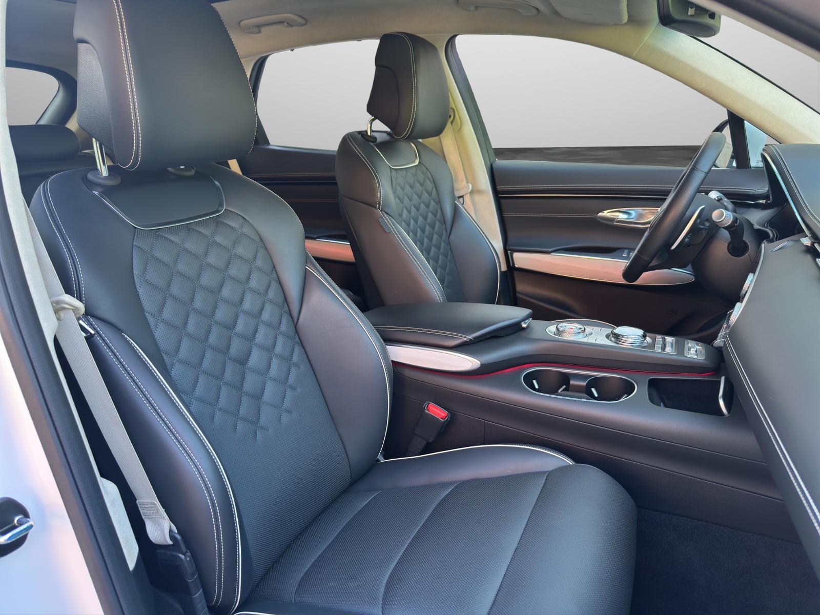GENESIS GV70 Dual Motor Sport AWD-image-11