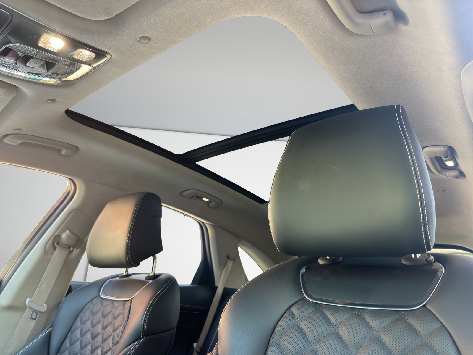 GENESIS GV70 Dual Motor Sport AWD-image-13