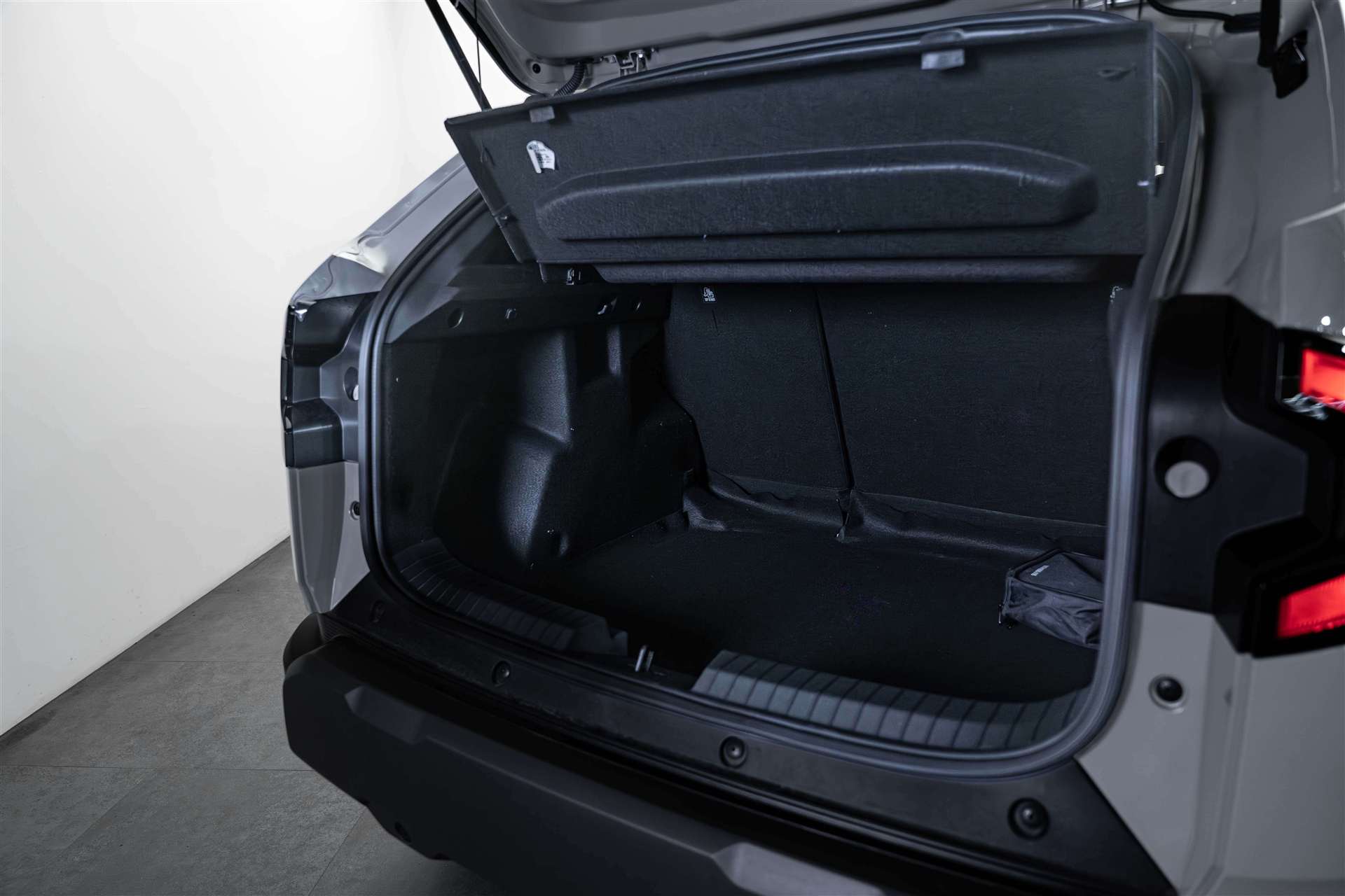 DACIA Duster HEV 155 Extreme Automat NEW-image-6