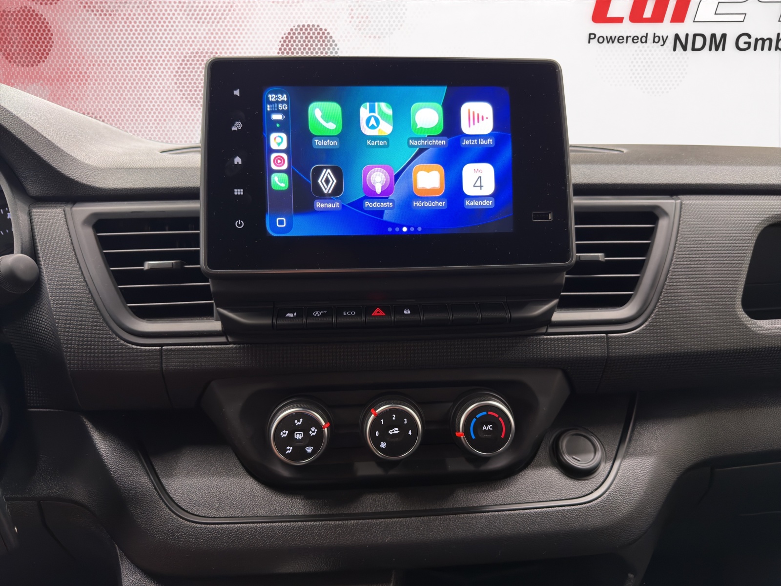 RENAULT Trafic Blue dCi 150 Grand Passenger Evolution EAG-image-12