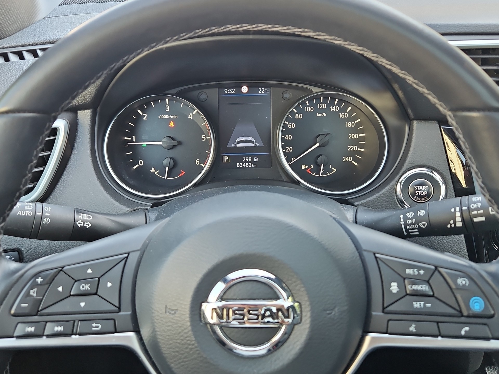 NISSAN Qashqai 1.7 dCi N-Tec 4x4-image-13