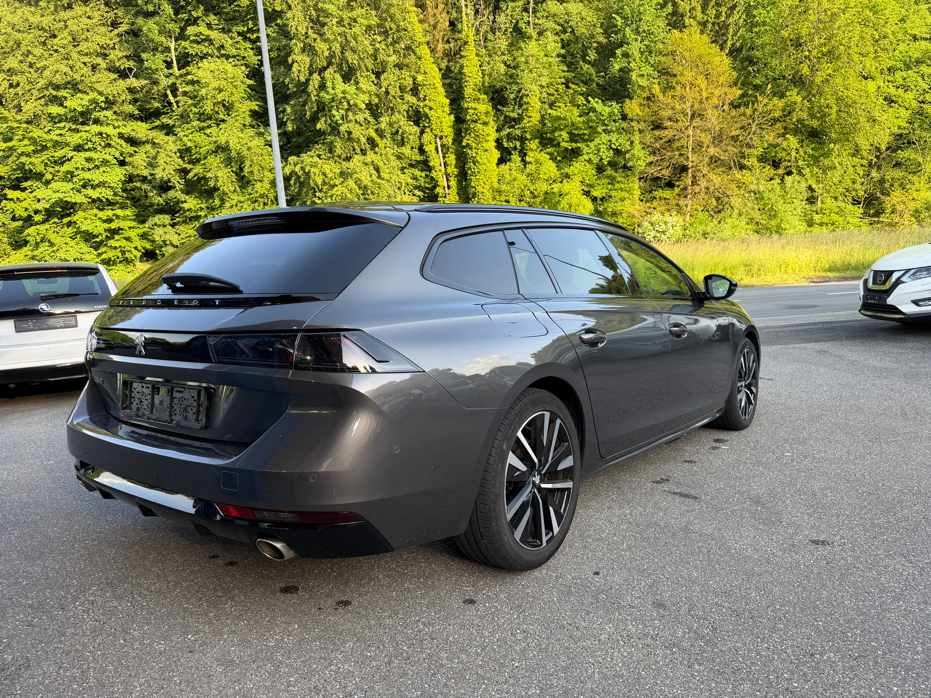 PEUGEOT 508 SW 1.6 PHEV GT EAT8-image-3