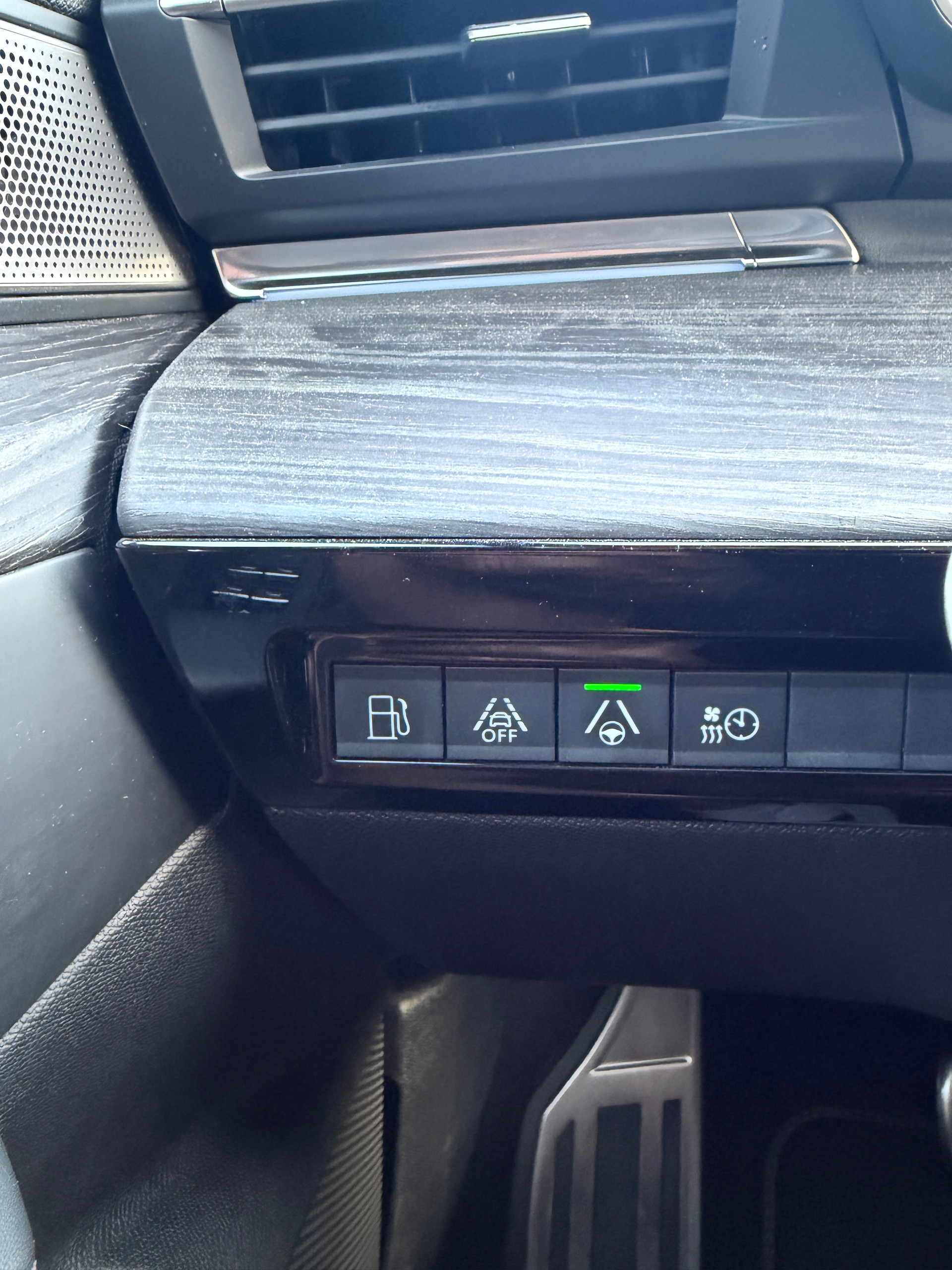 PEUGEOT 508 SW 1.6 PHEV GT EAT8-image-15