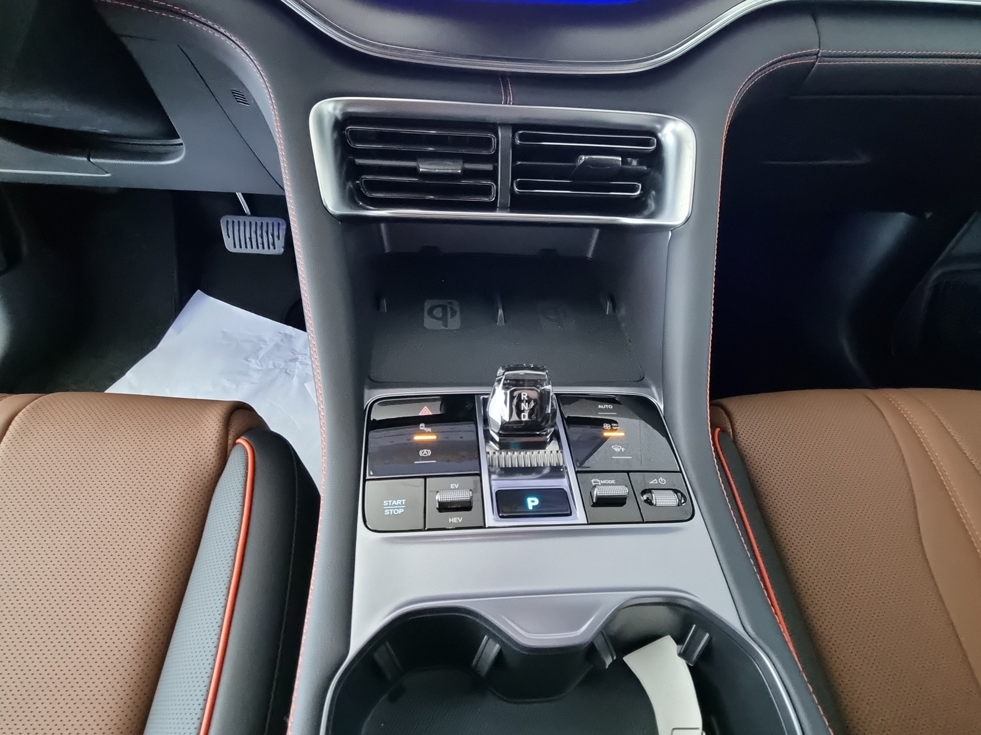 BYD Seal U DM-i Design AWD-image-9