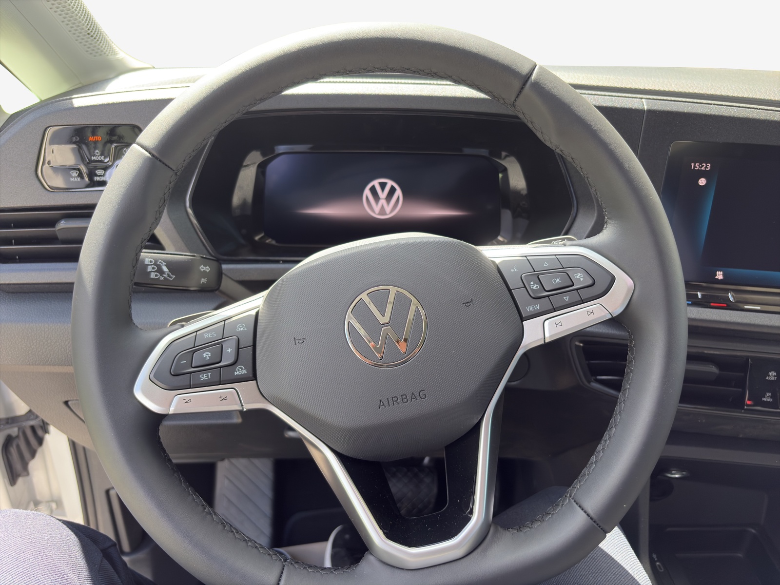 VW Caddy Cargo 1.5 TSI Plug in Hybrid Entry DSG-image-9