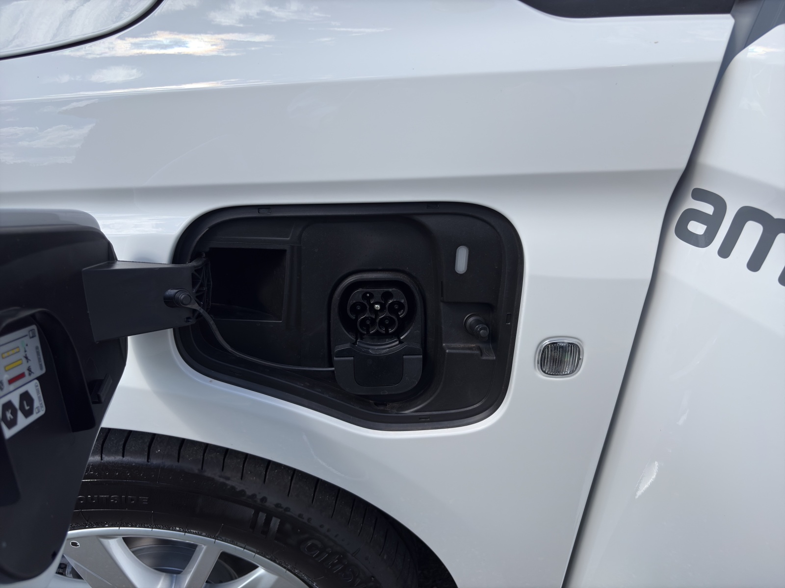 VW Caddy Cargo 1.5 TSI Plug in Hybrid Entry DSG-image-14