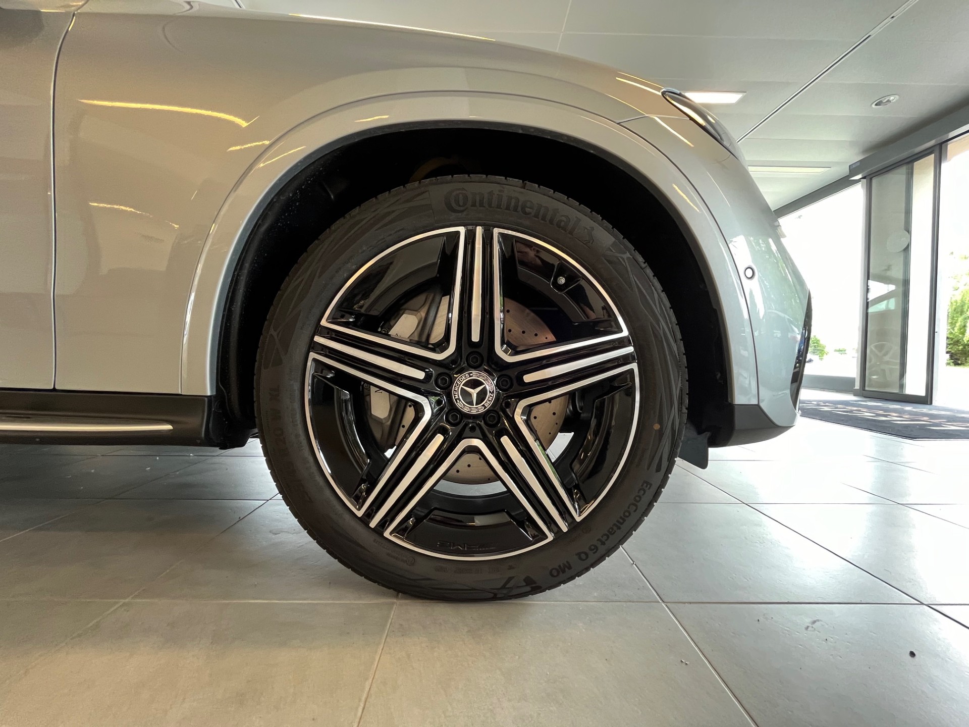 MERCEDES-BENZ GLC 220 d 4Matic 9G-Tronic-image-4