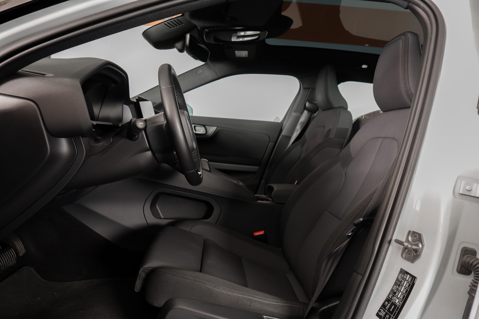POLESTAR Polestar 2 Long Range Dual 78 kWh-image-8