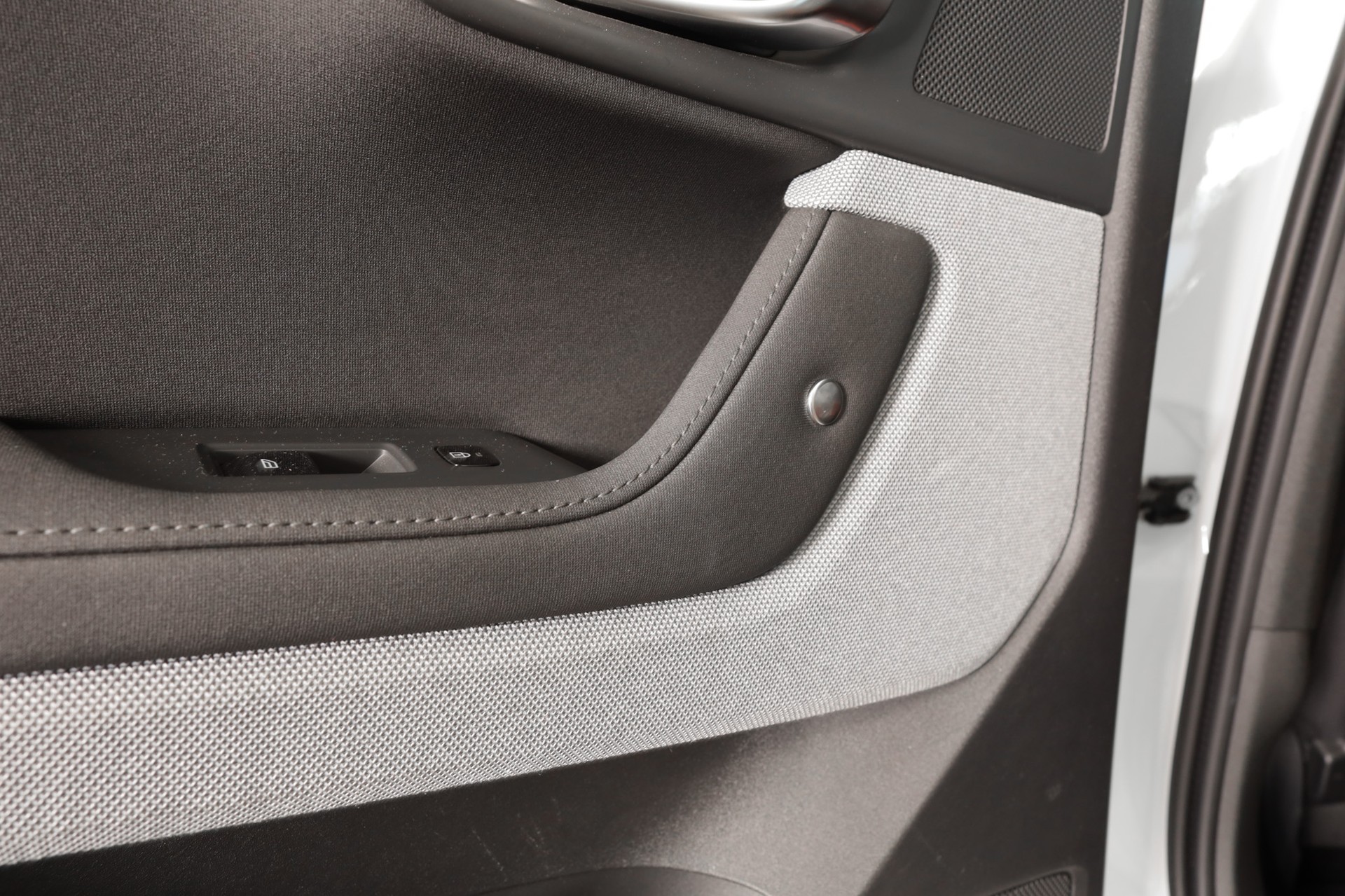 POLESTAR Polestar 2 Long Range Dual 78 kWh-image-12