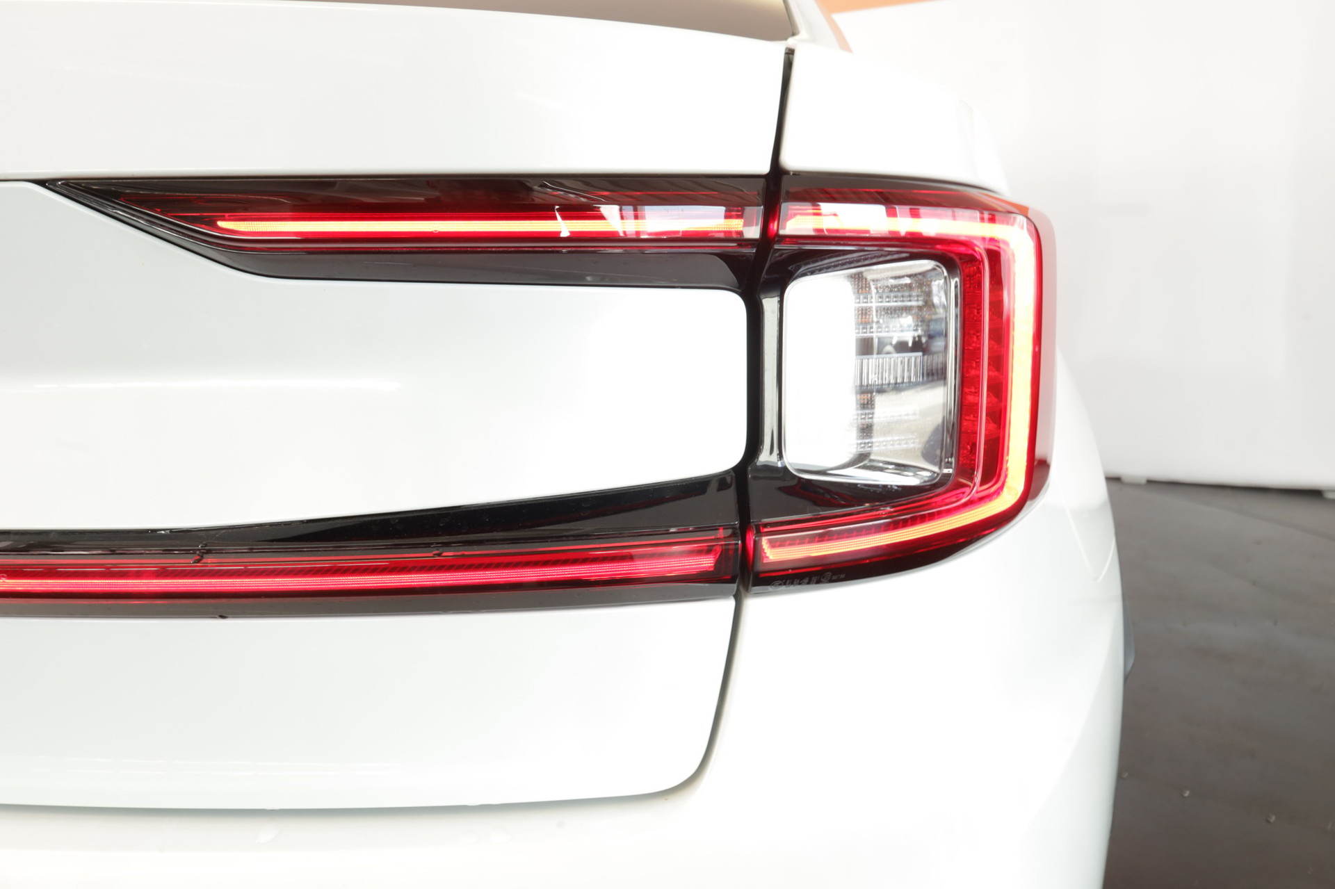 POLESTAR Polestar 2 Long Range Dual 78 kWh-image-13
