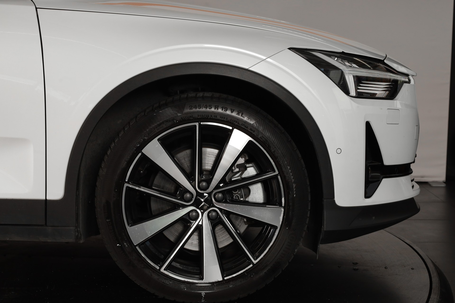 POLESTAR Polestar 2 Long Range Dual 78 kWh-image-14