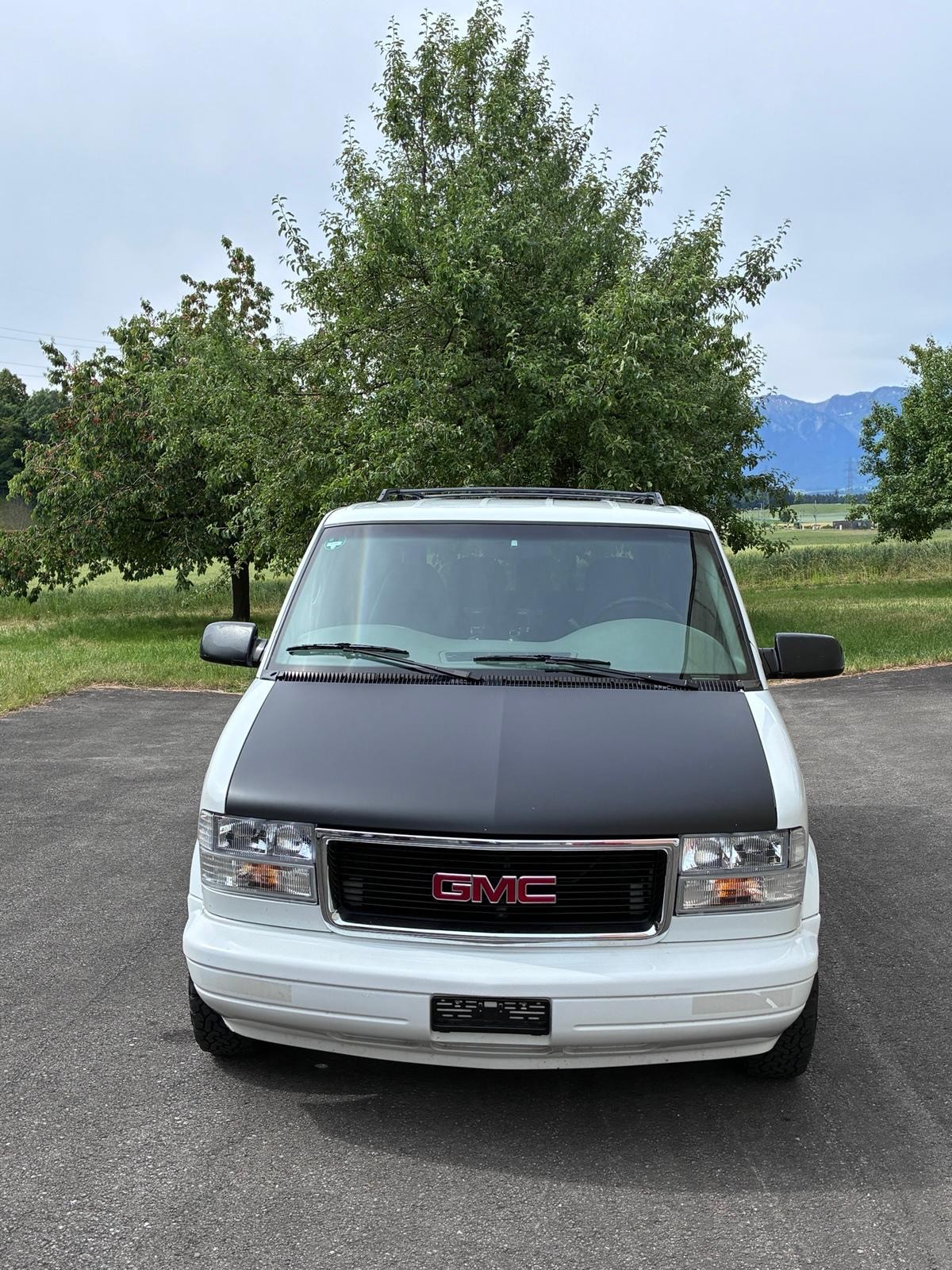 GMC Safari 2000-image-5