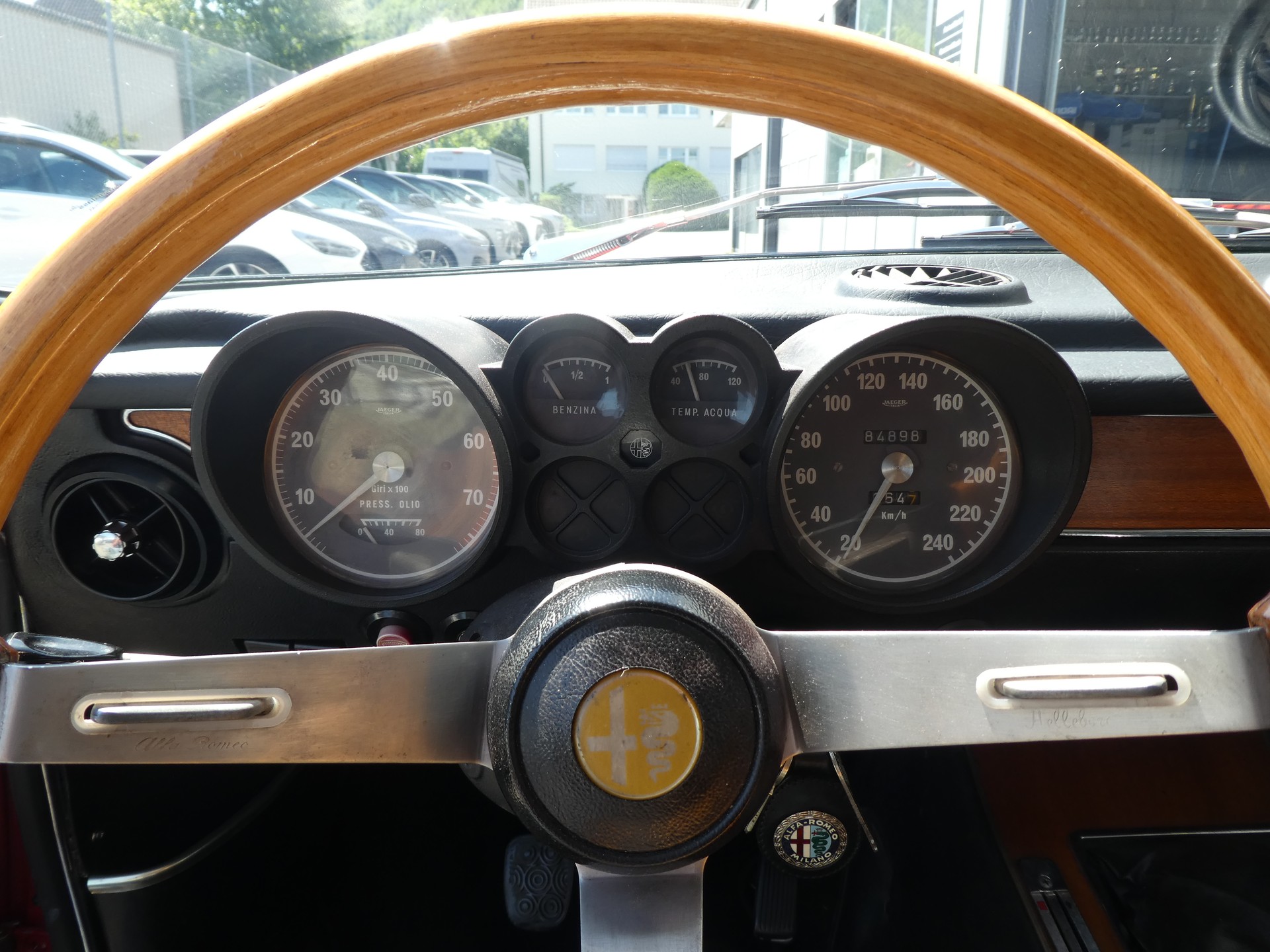 ALFA ROMEO GTV 2000 Bertone Veteran-image-5