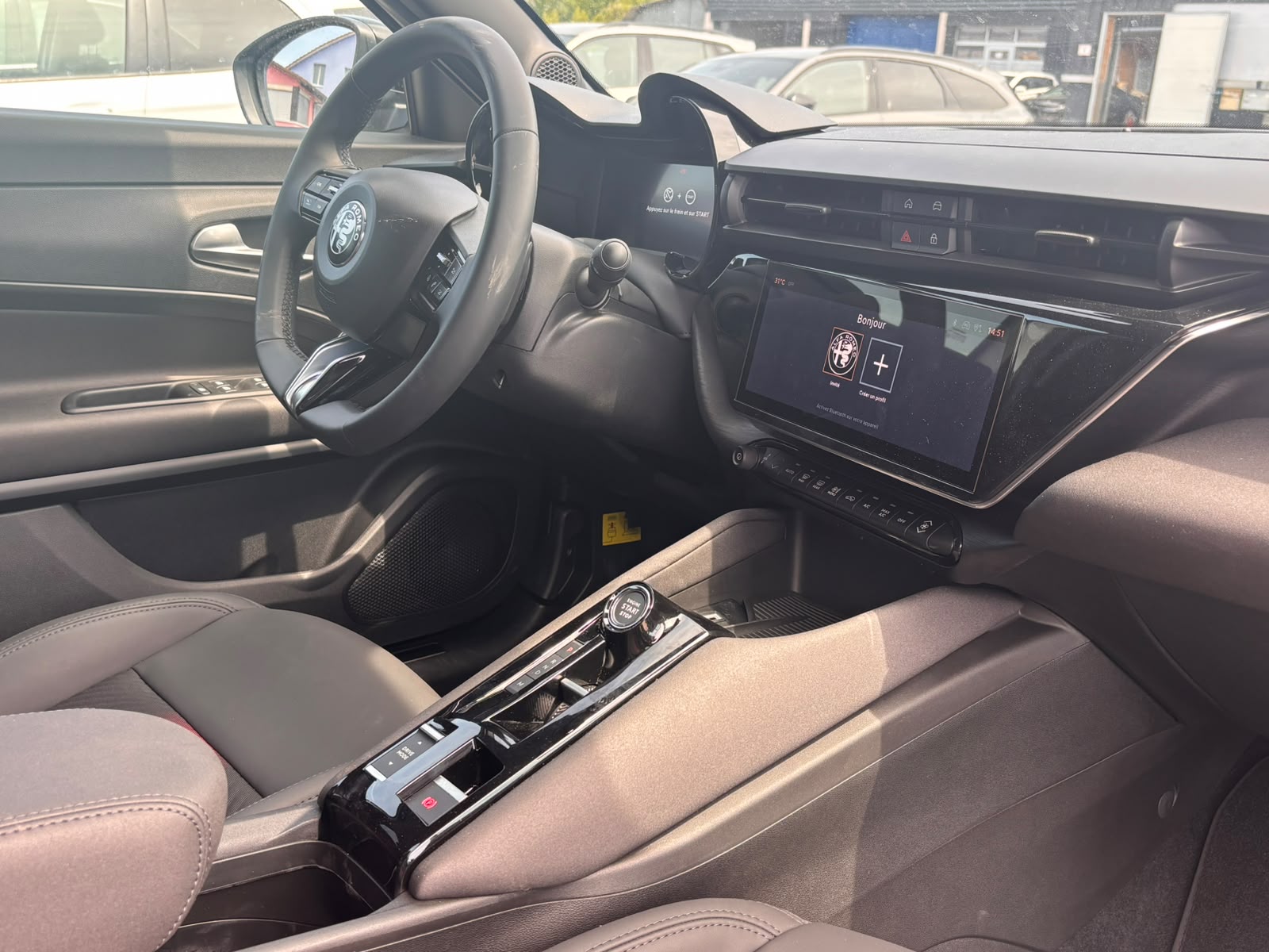 ALFA ROMEO Junior 1.2 48V Hybrid Q4-image-14