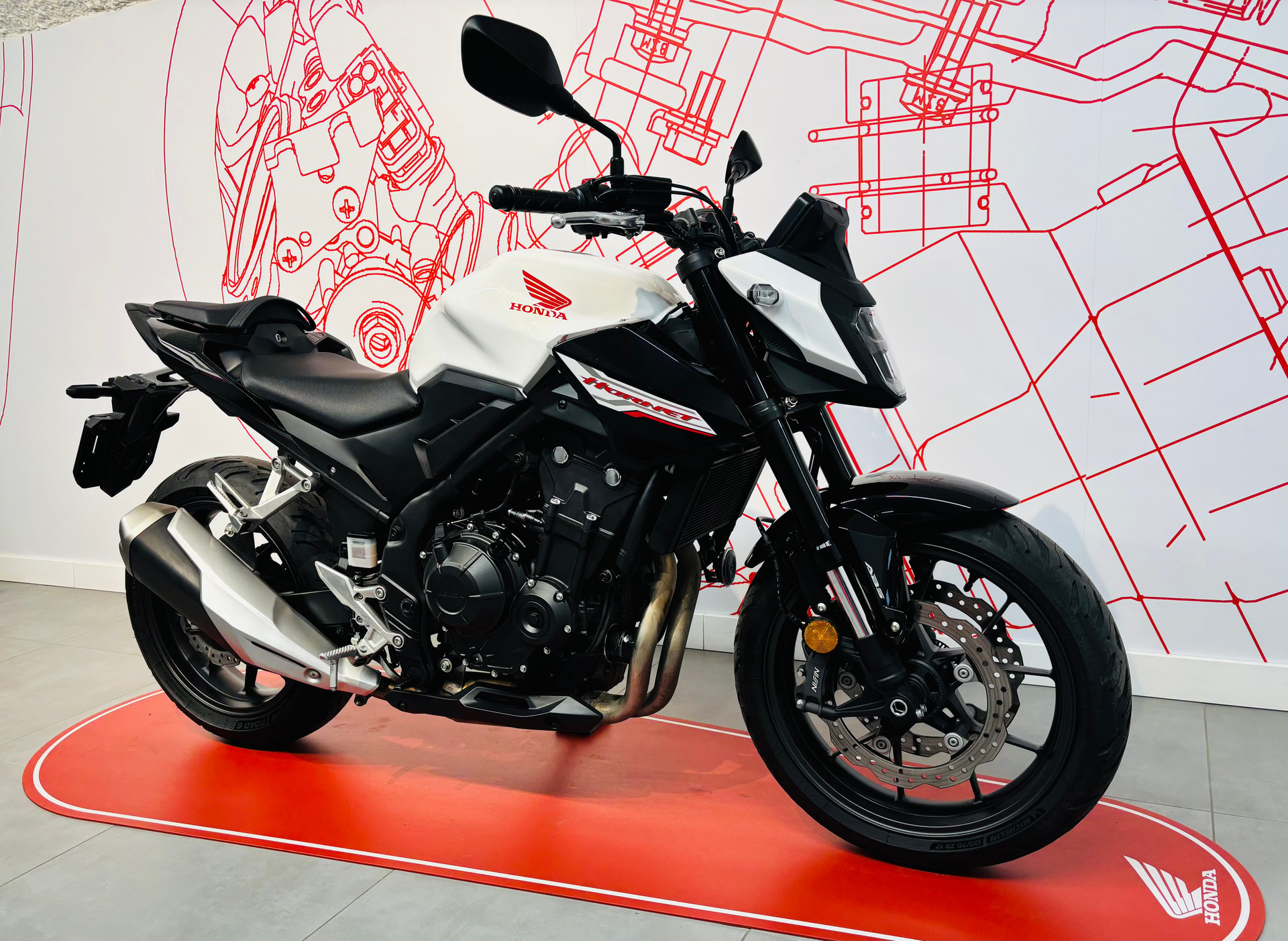 HONDA CB 500 Hornet-image-1