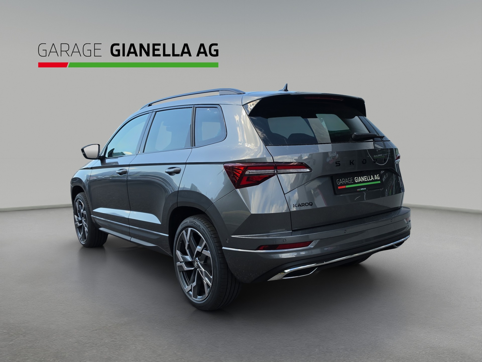 SKODA Karoq 2.0 TSI SportLine 4x4 DSG-showroom-element-2