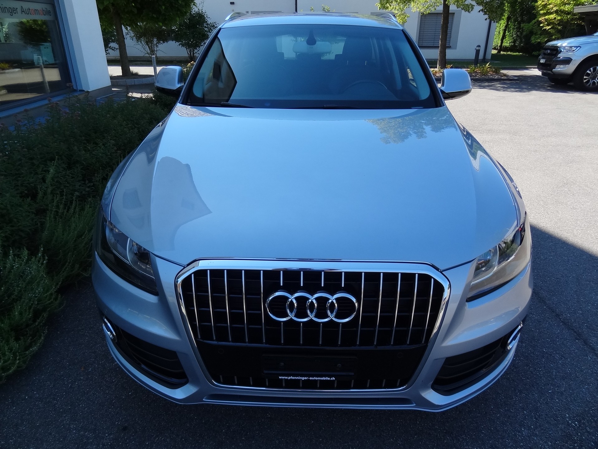 AUDI Q5 2.0 TDI S-tronic-image-5