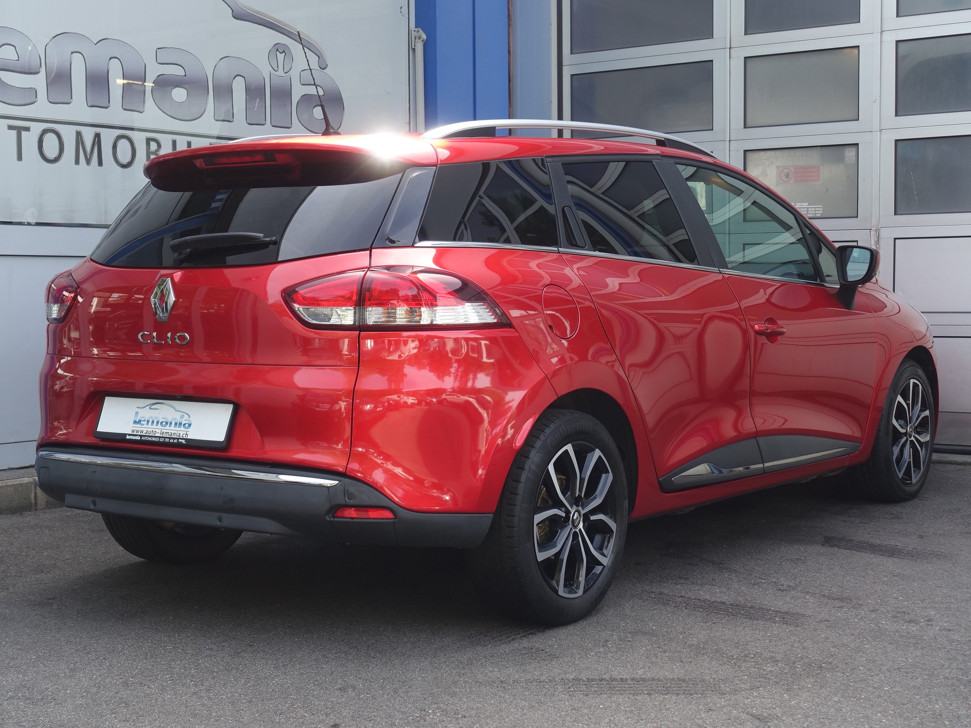 RENAULT Clio Grandtour 0.9 12V Intens-showroom-element-3