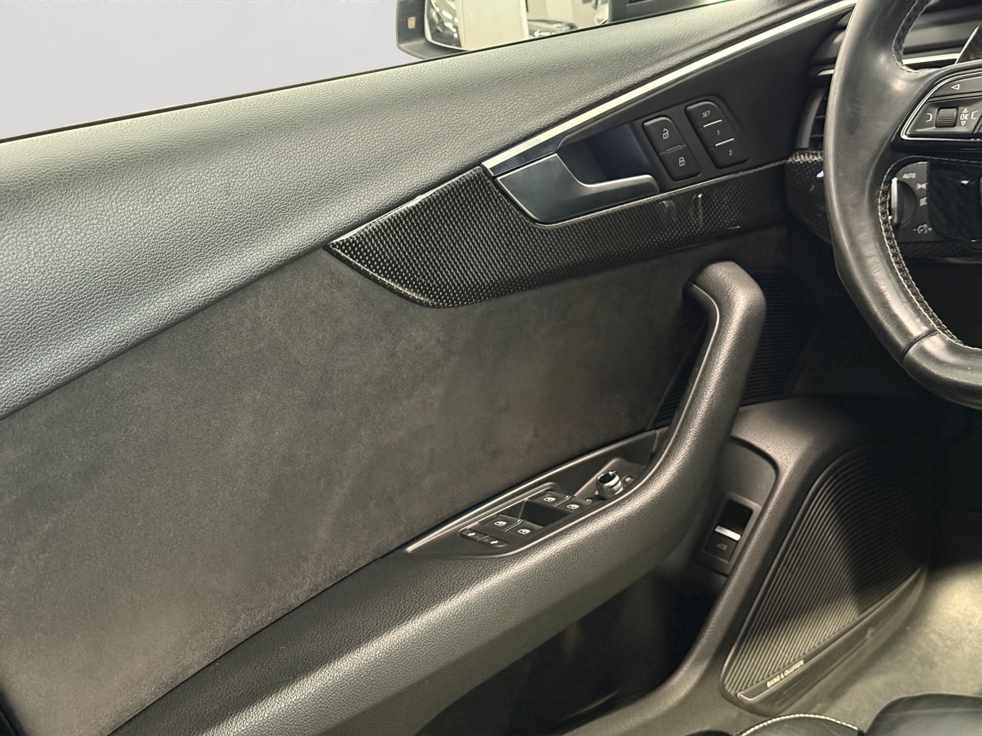 AUDI S4 Avant 3.0 TFSI quattro tiptronic-image-29