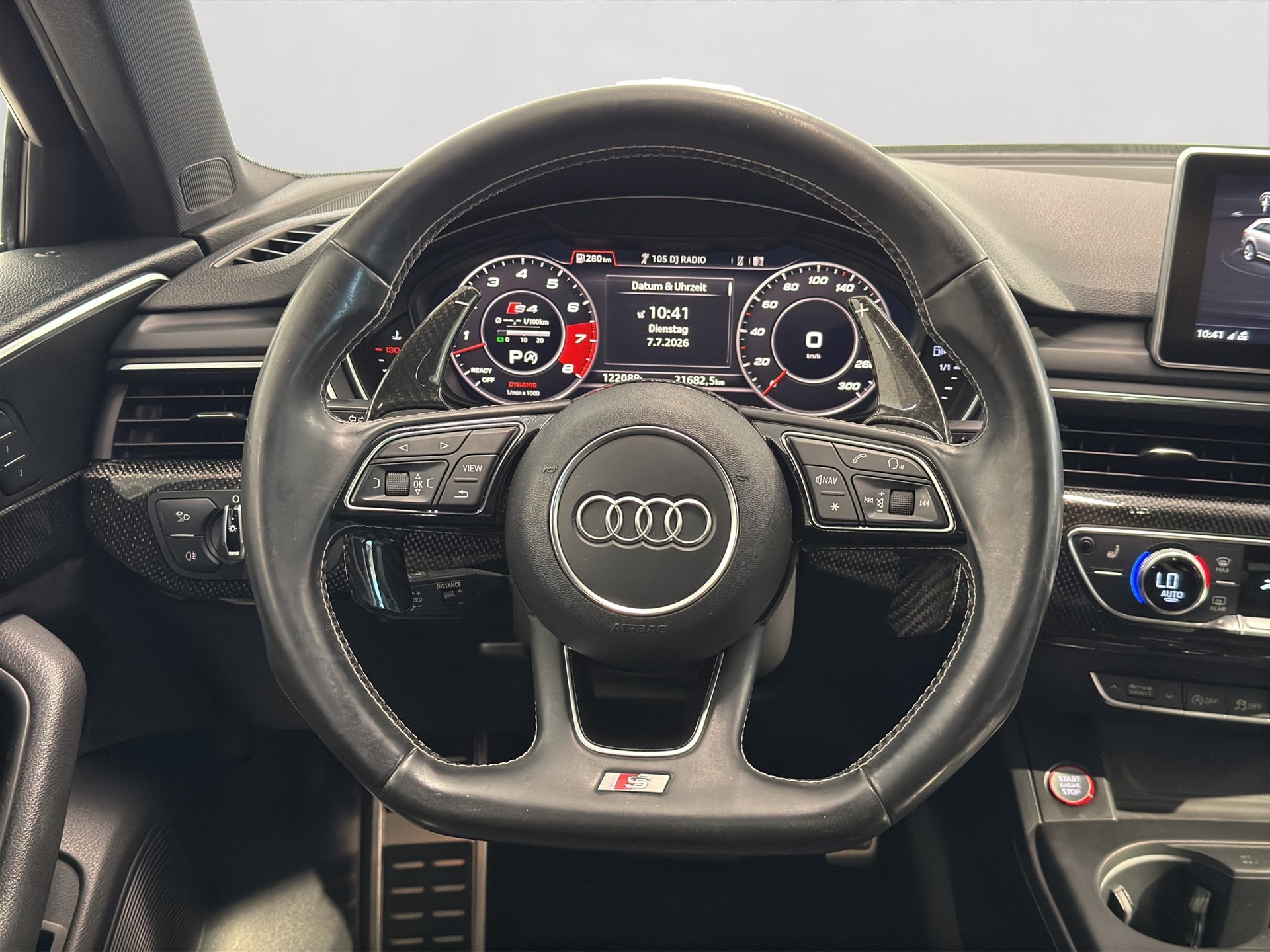 AUDI S4 Avant 3.0 TFSI quattro tiptronic-image-9