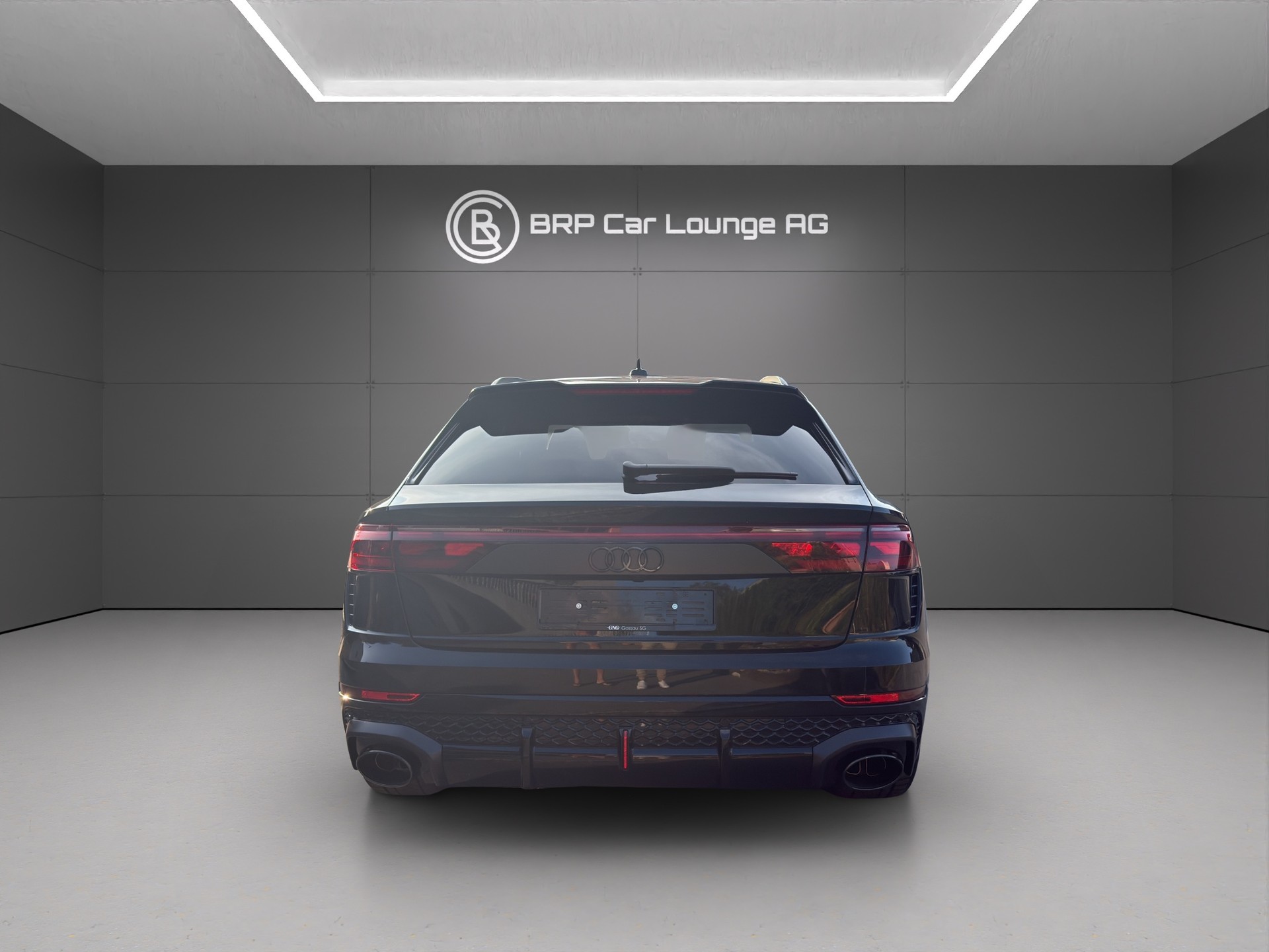 AUDI RSQ8 performance quattro-showroom-element-3