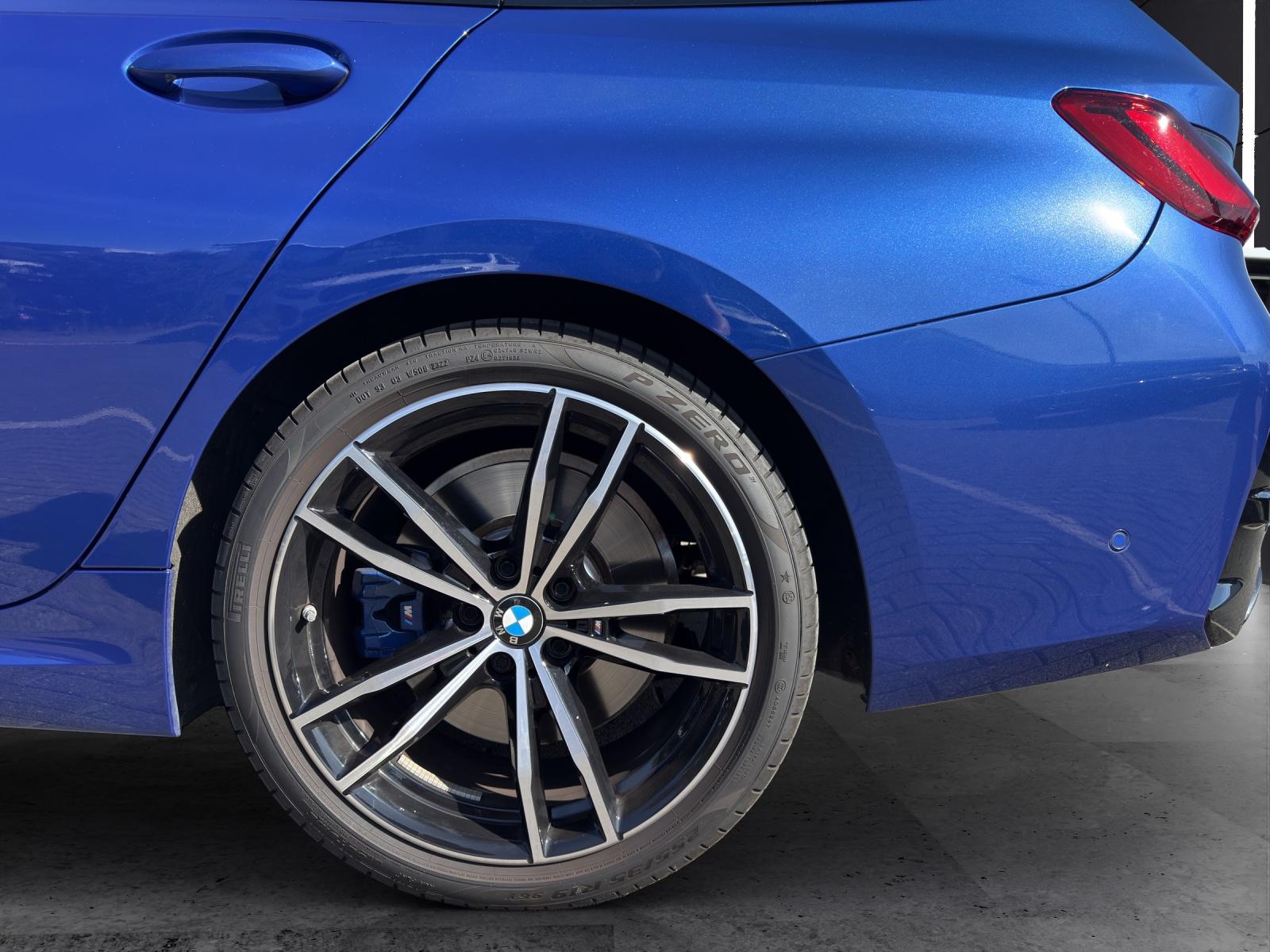 BMW M340d xDrive Touring-image-8