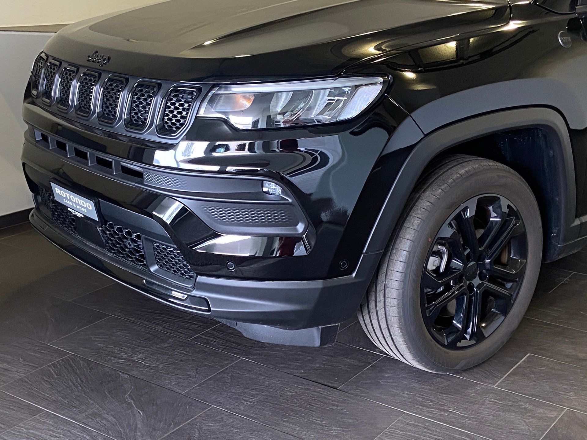 JEEP Compass 1.3 T PHEV North Star Sky AWD-showroom-element-2