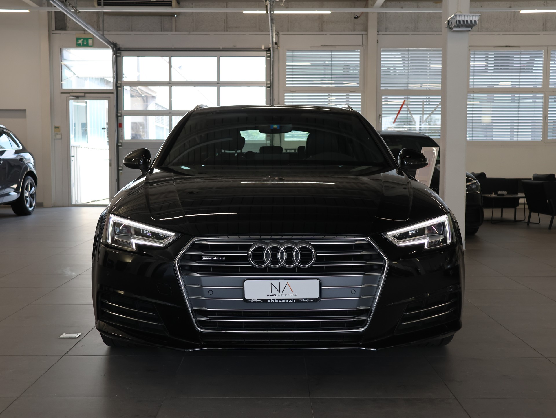 AUDI A4 Avant 2.0 TDI Sport quattro S-tronic *Sitzheizung* *Rückfahrkamera*-showroom-element-2