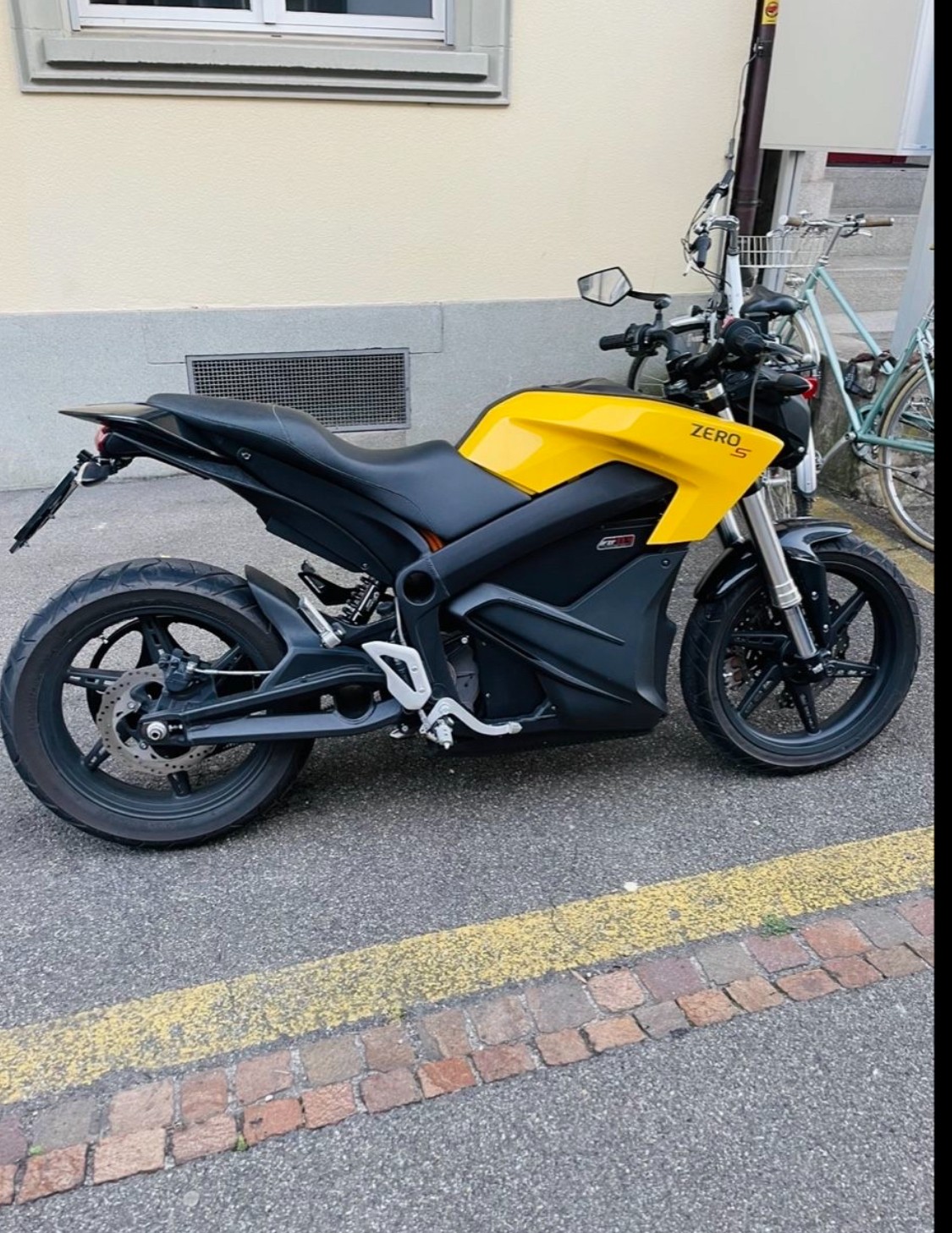 ZERO ZF-image-0