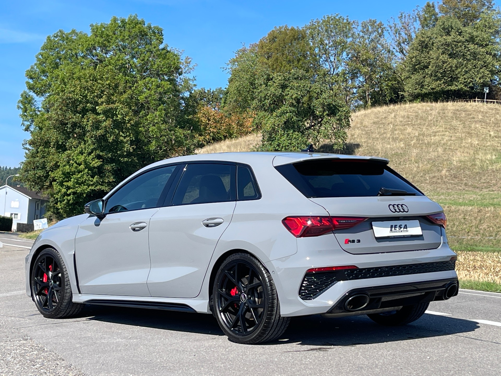 AUDI RS3 Sportback 2.5 TSI quattro S-tronic-showroom-element-2