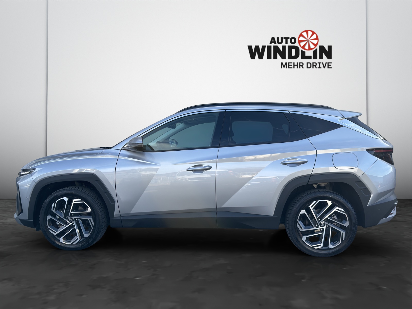 HYUNDAI Tucson 1.6 T-GDi HEV Vertex 4WD Sunroof MY25-showroom-element-3