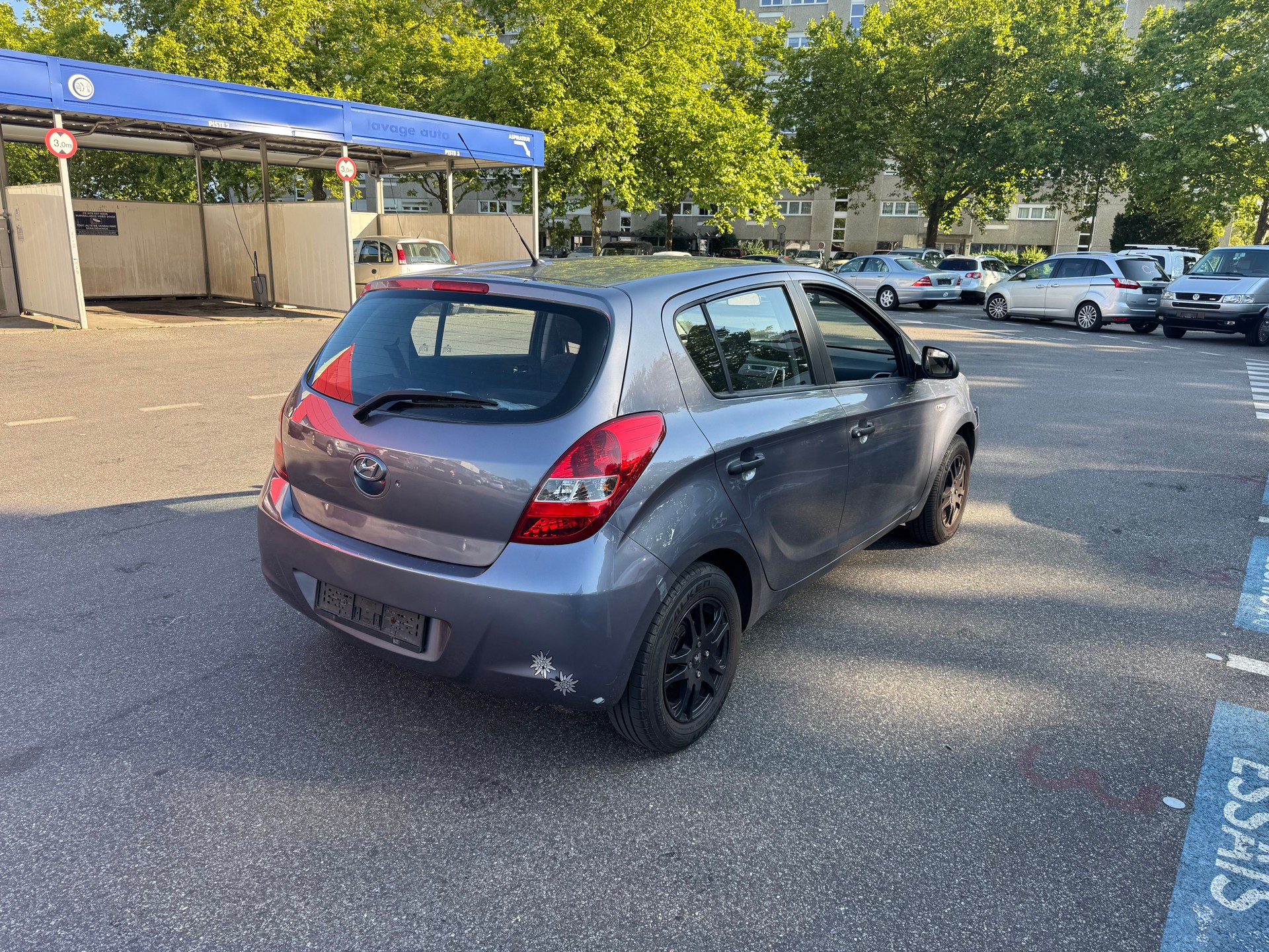 HYUNDAI i20 1.2 Comfort-image-10
