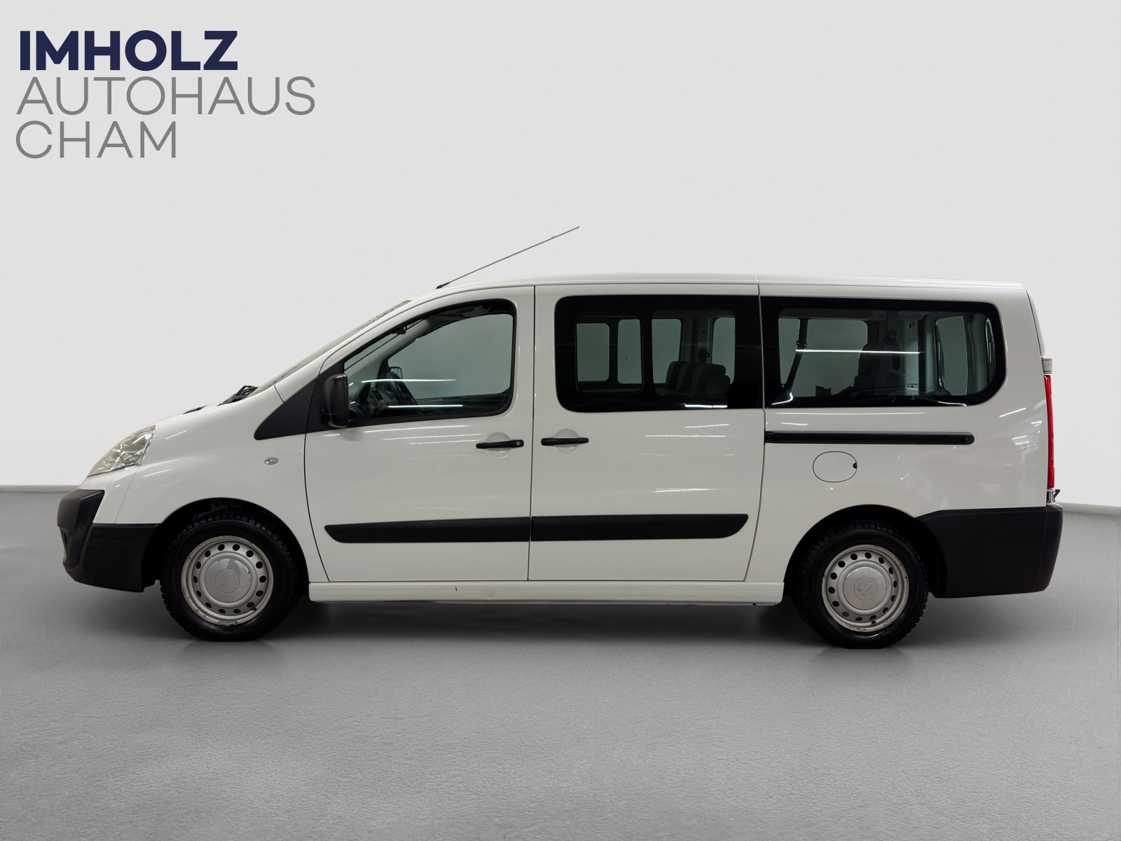 PEUGEOT Expert Tepee L1 2.0 HDI 136 PS Confort 9P-showroom-element-1