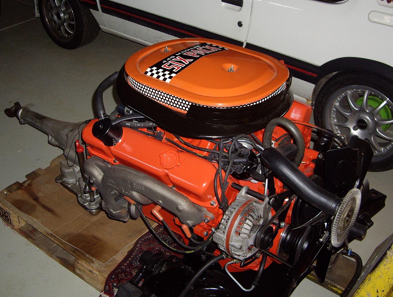 DODGE Challenger R / T 440 SixPack-image-9