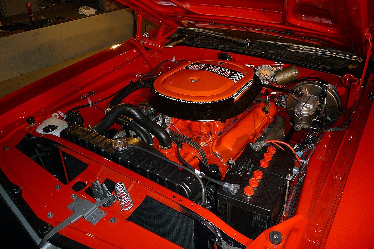 DODGE Challenger R / T 440 SixPack-image-8