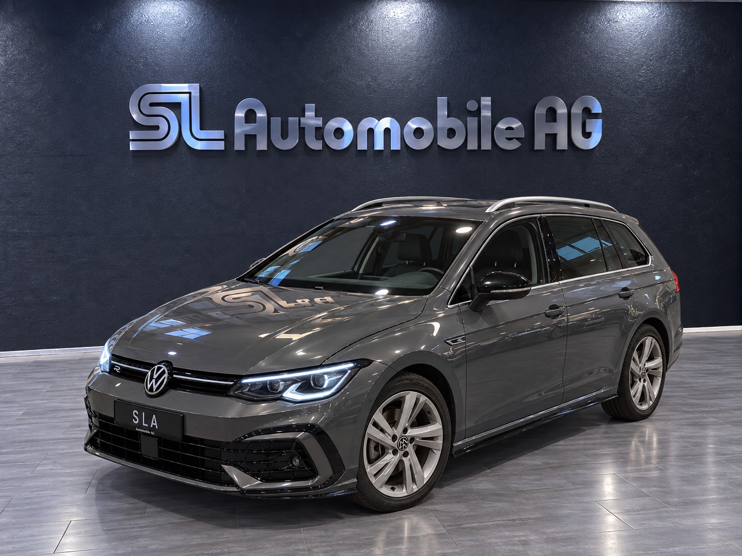 VW Golf Variant 2.0 TDI R-Line DSG / Leasing ab 199.-